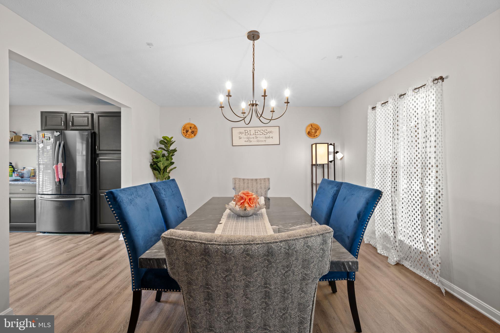 ROBERTS FIELD - Residential