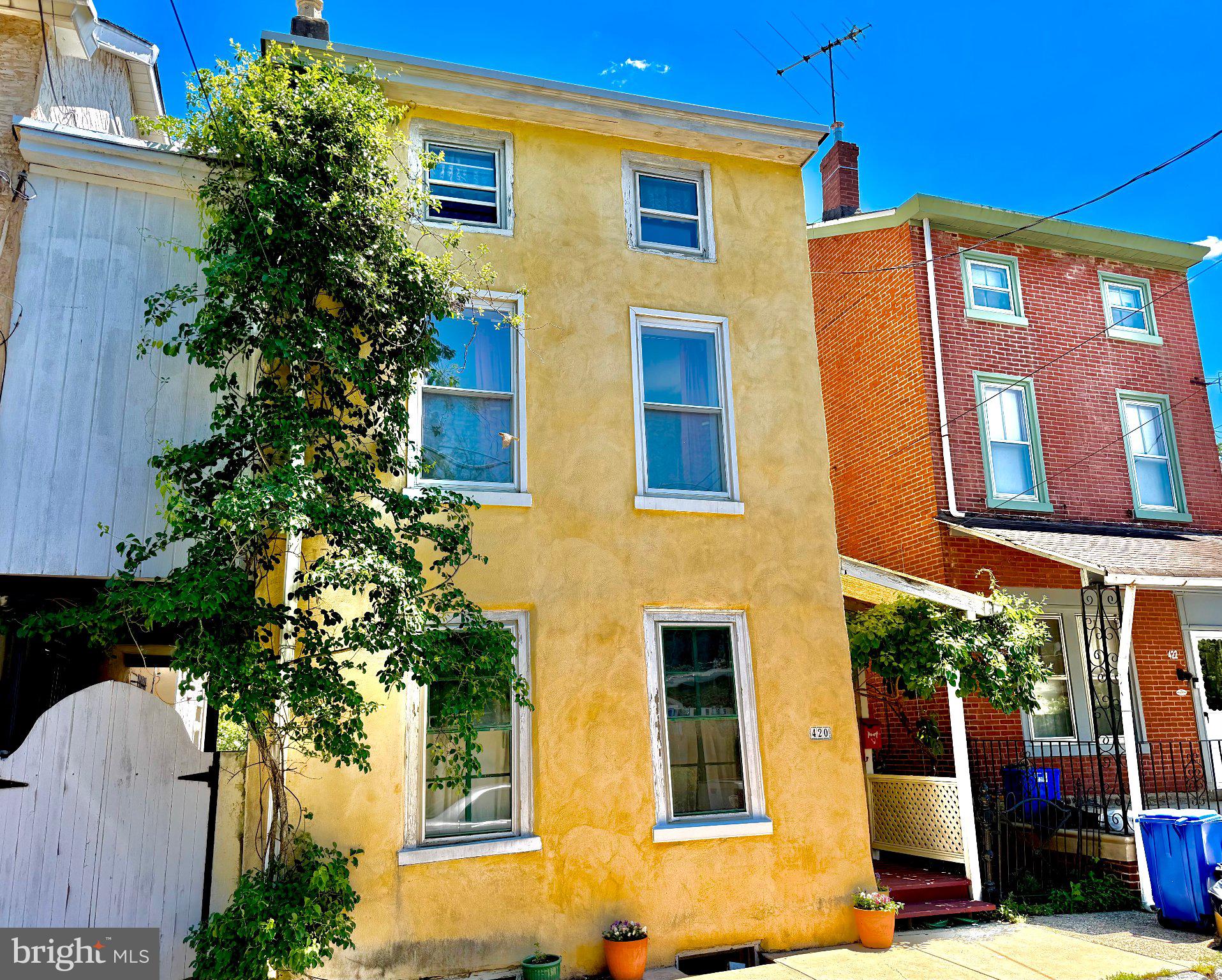 GERMANTOWN - Residential