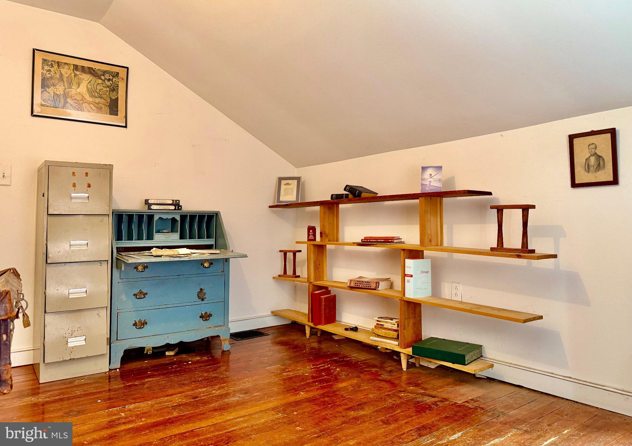 GERMANTOWN - Residential