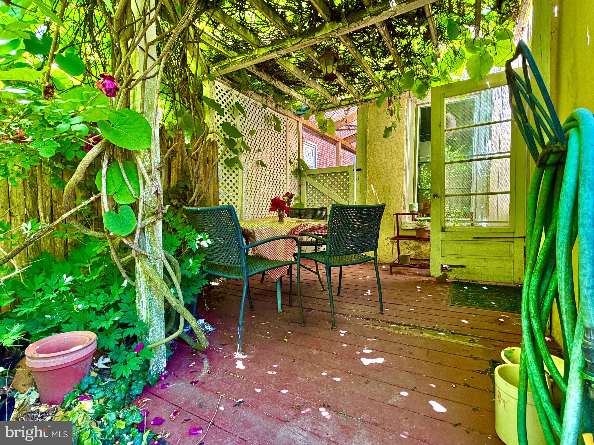 GERMANTOWN - Residential