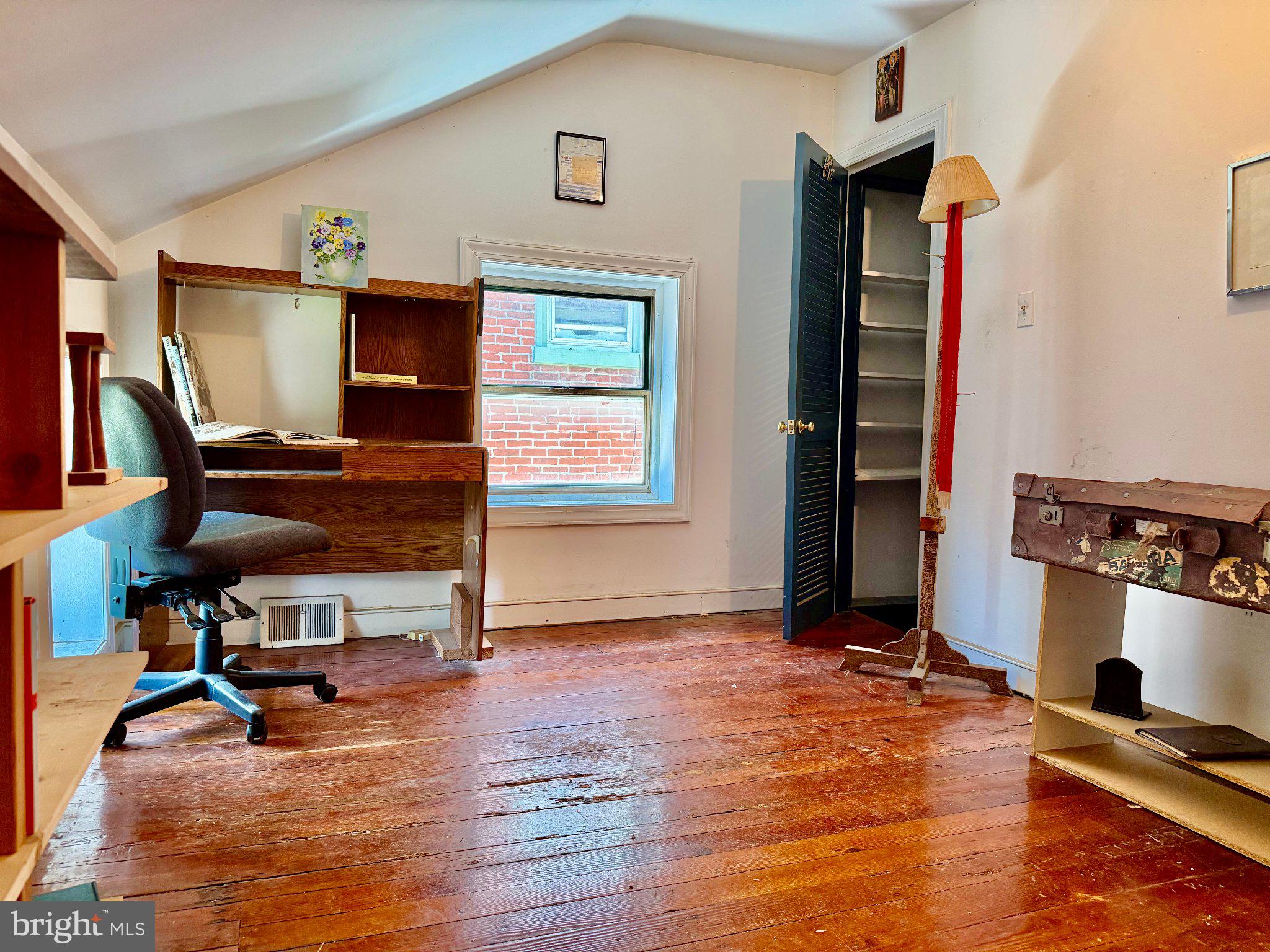 GERMANTOWN - Residential