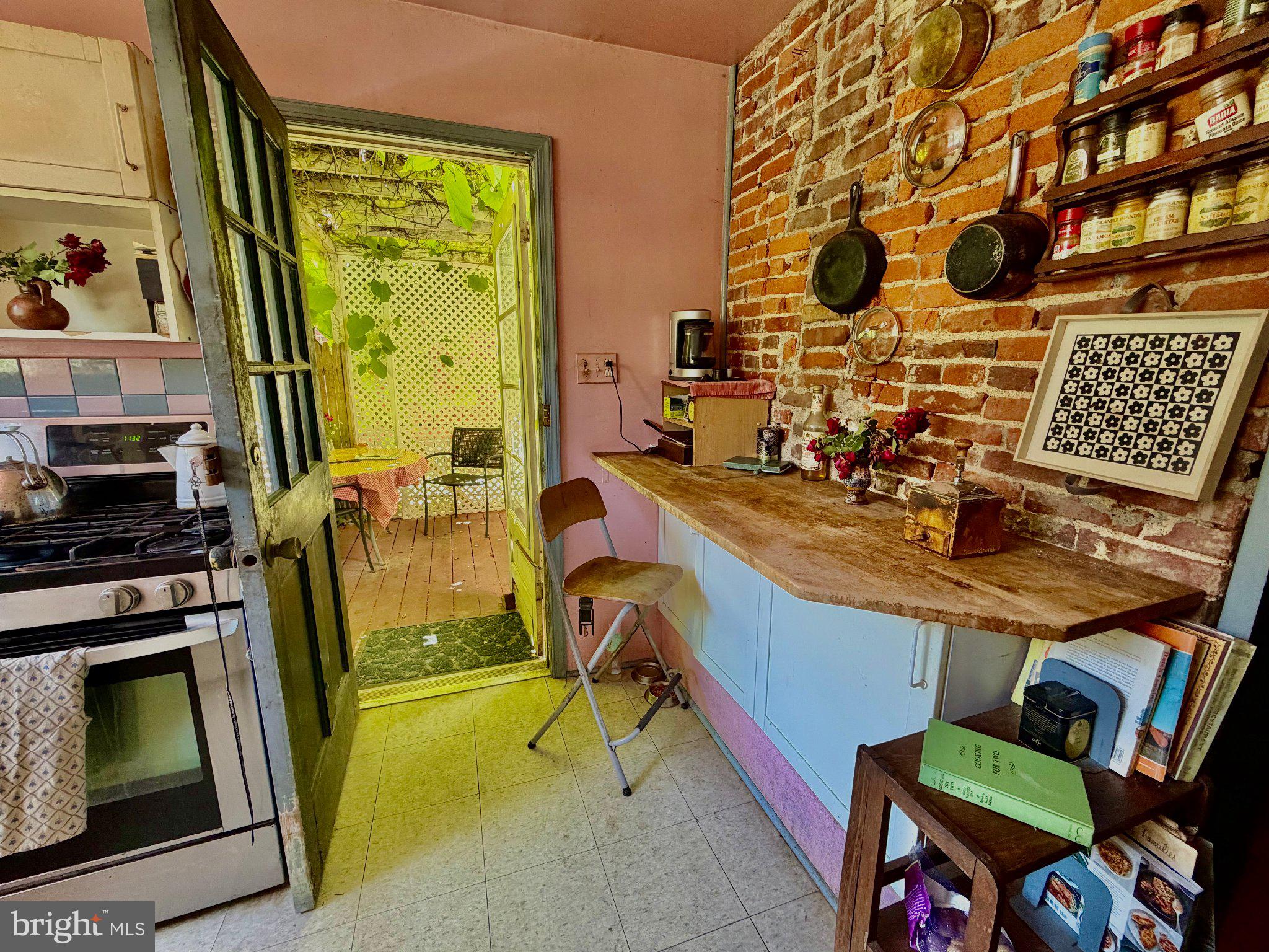 GERMANTOWN - Residential
