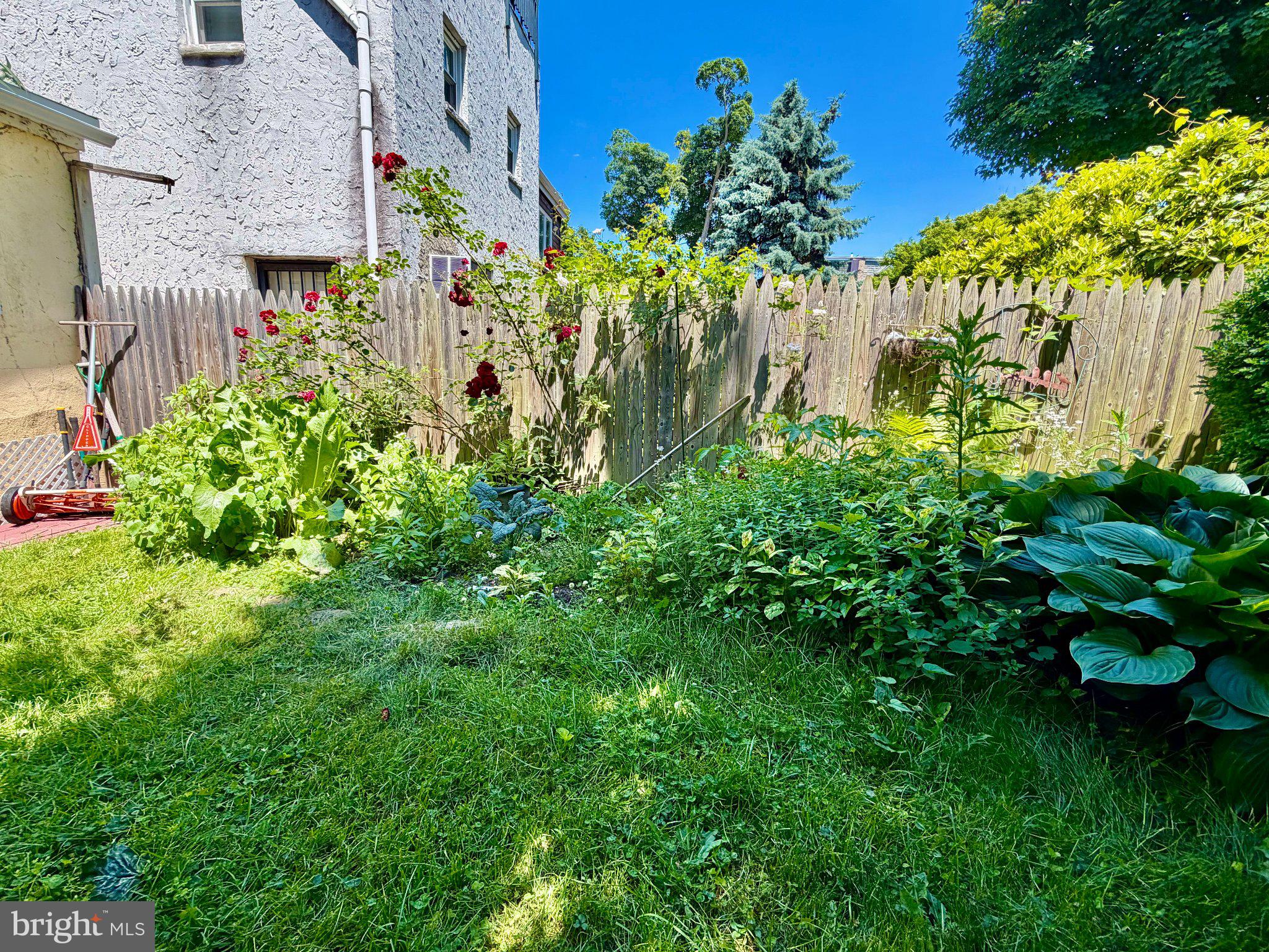 GERMANTOWN - Residential