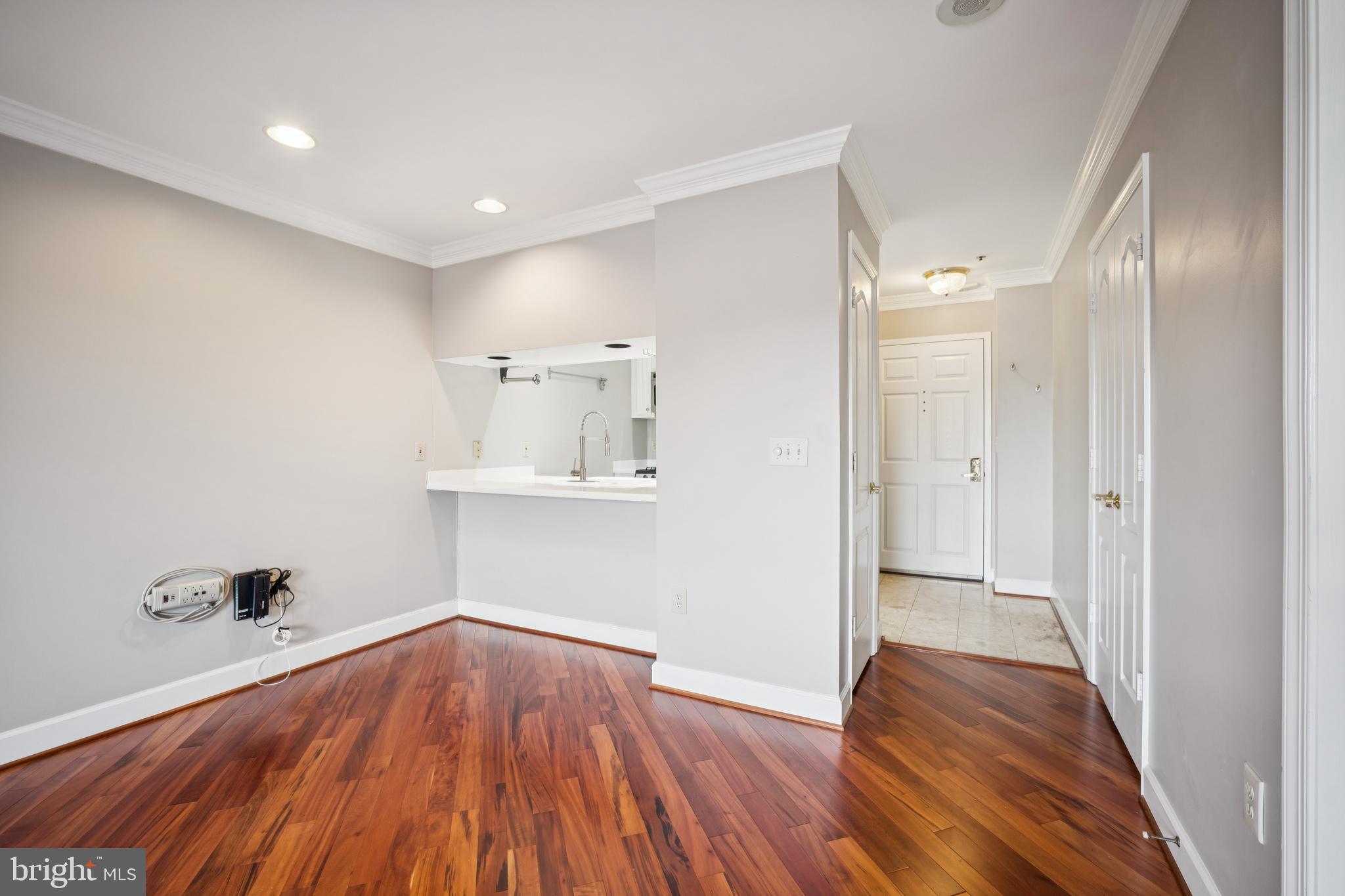 BALLSTON PARK - Residential