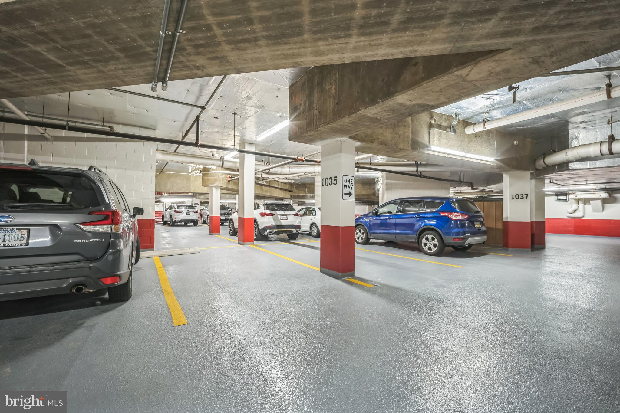 BALLSTON PARK - Residential