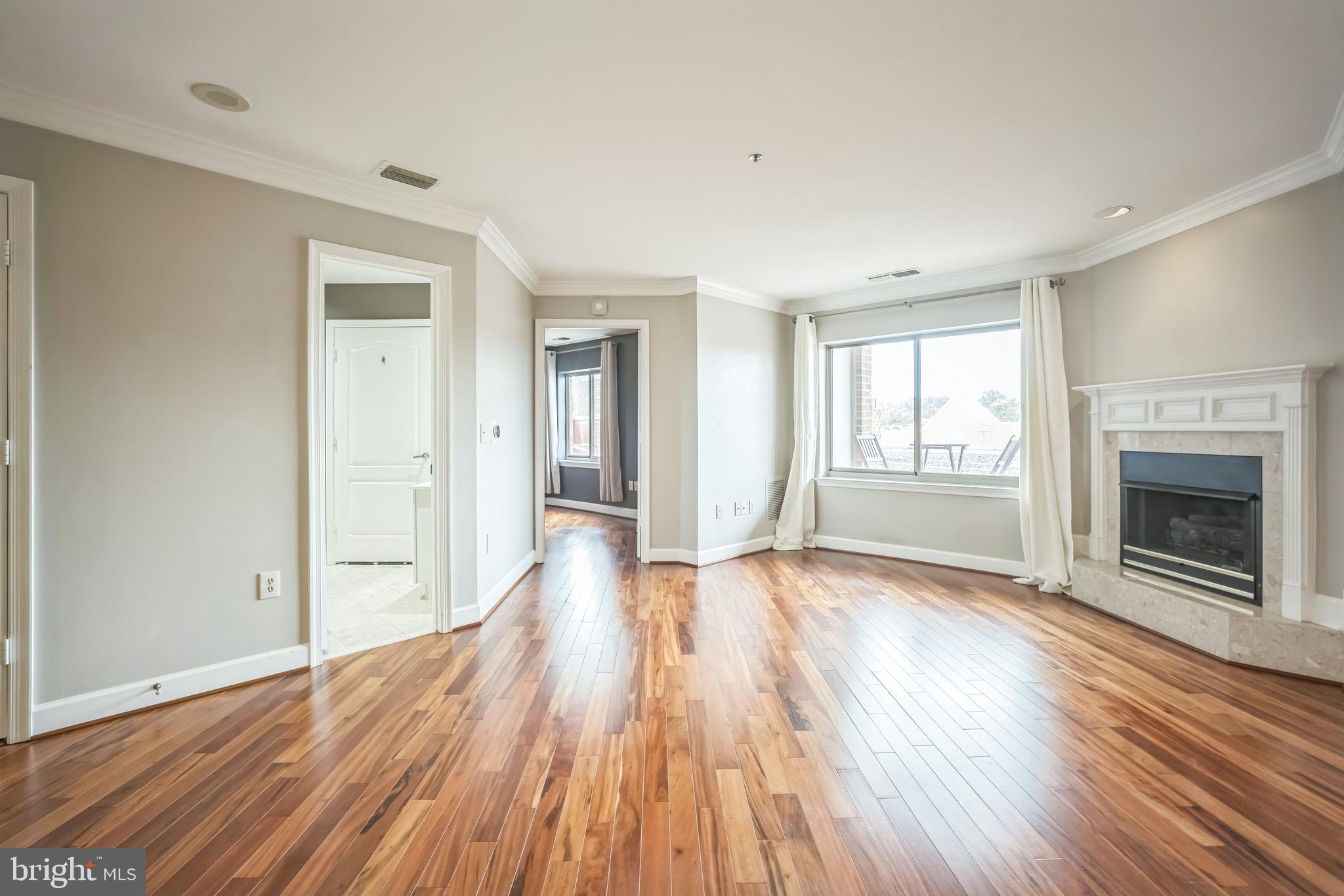 BALLSTON PARK - Residential