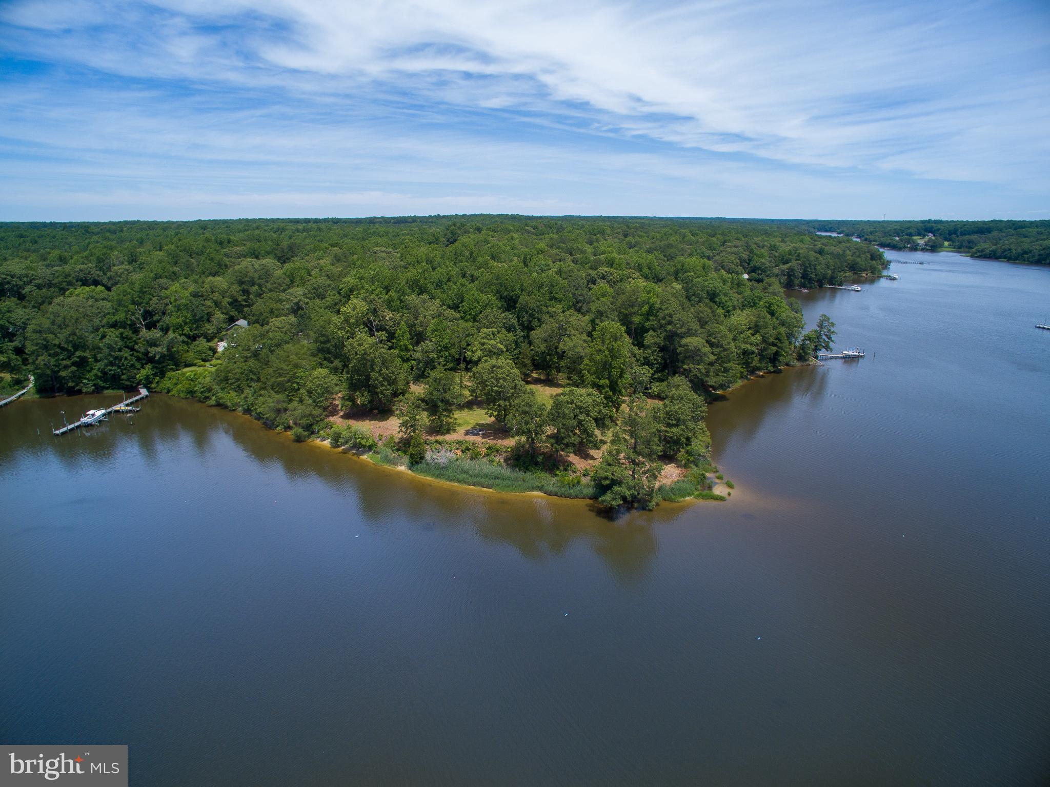 OLD ORCHARD - Land