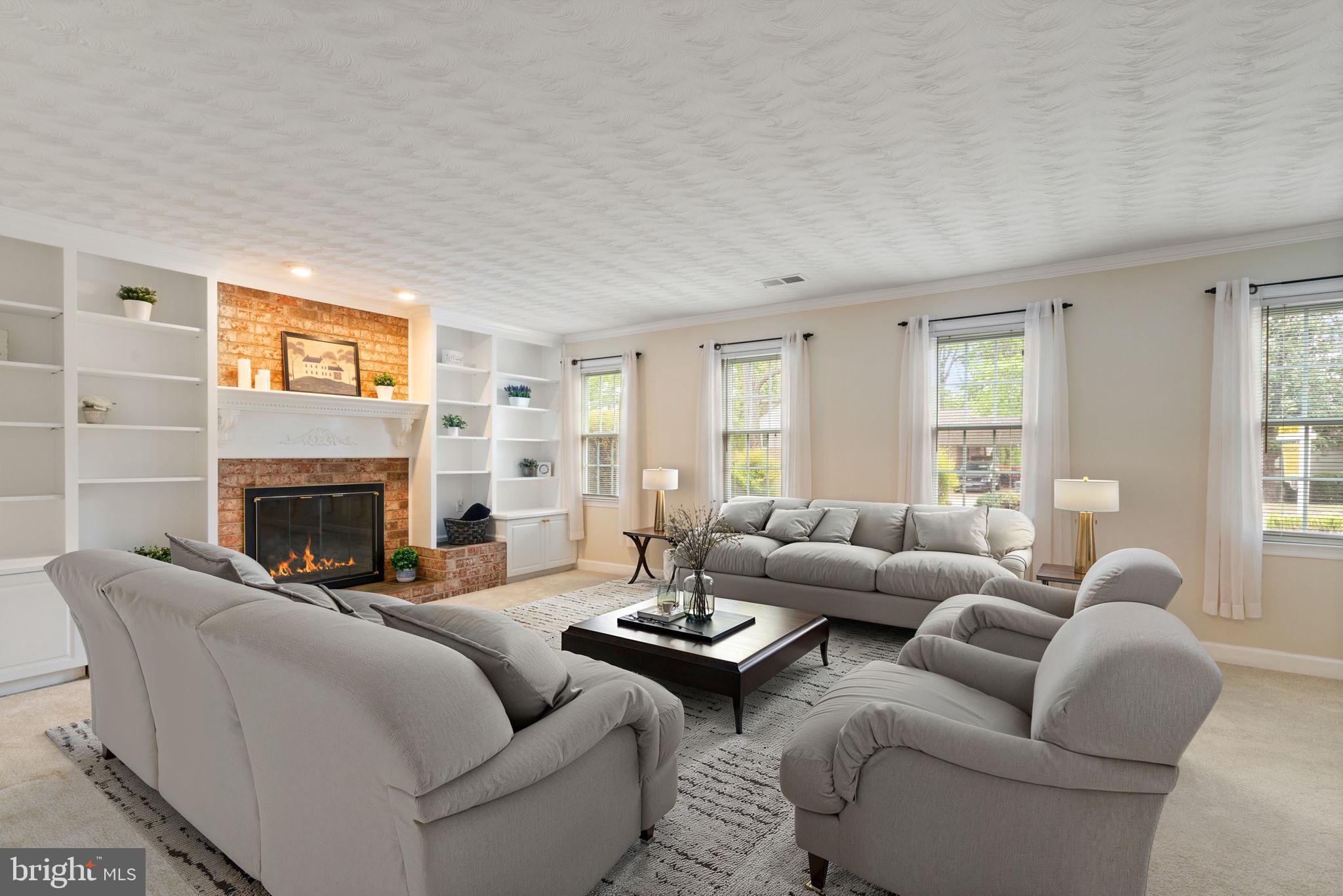 LAKE RIDGE - Residential