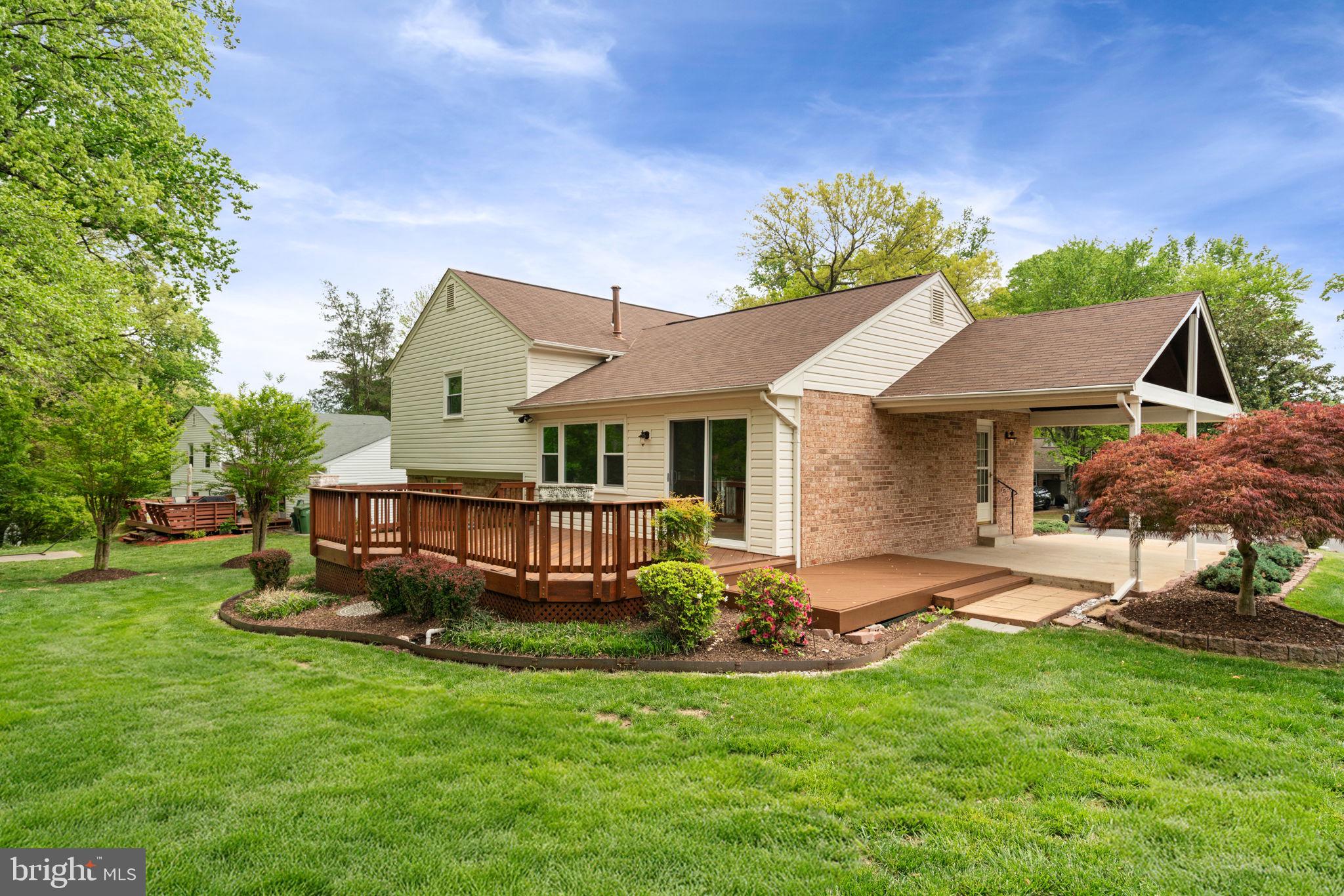 LAKE RIDGE - Residential