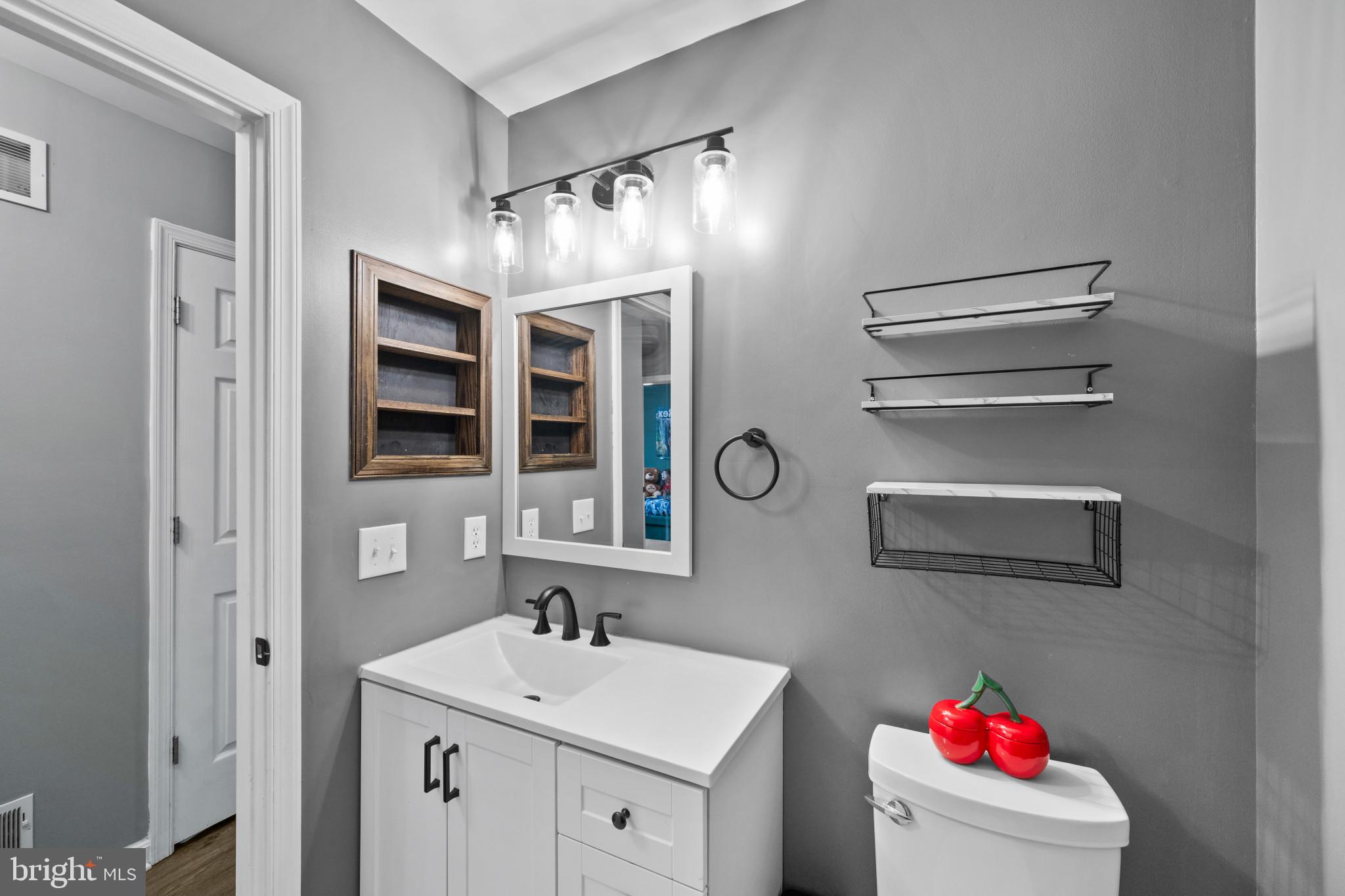 MEADOWBROOK - Residential