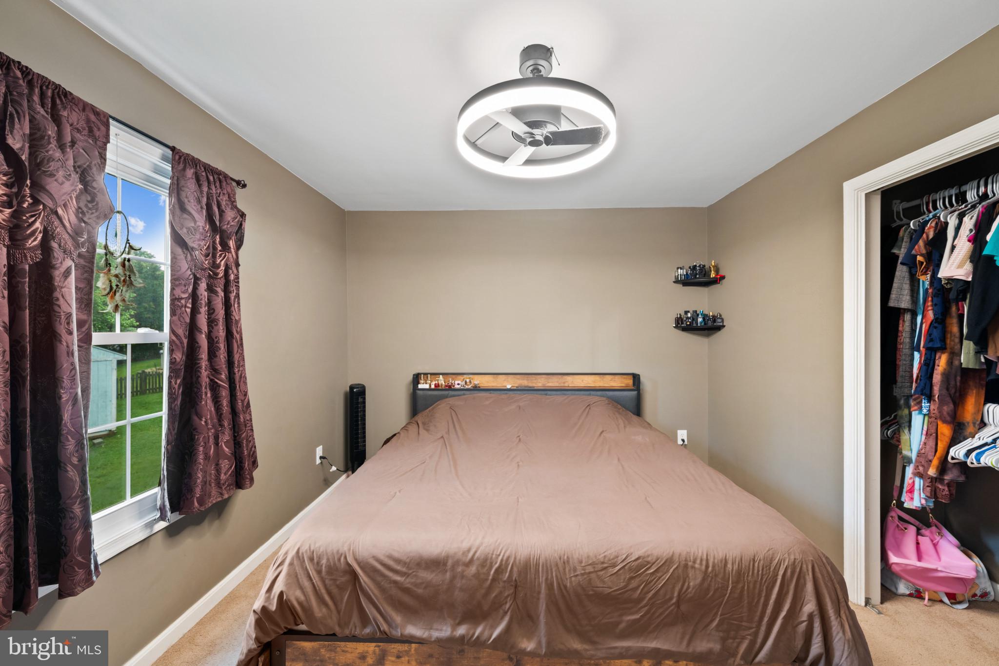 MEADOWBROOK - Residential
