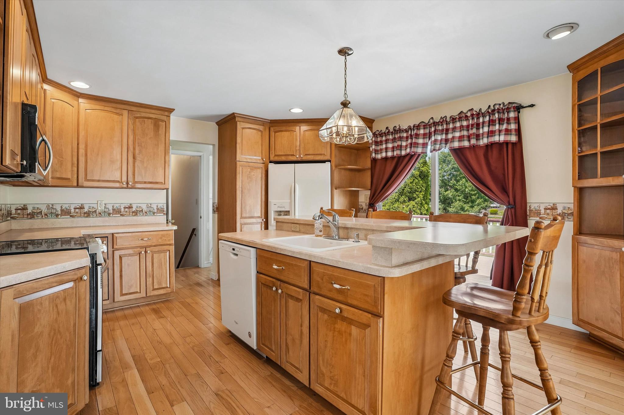 SHADOW RIDGE - Residential