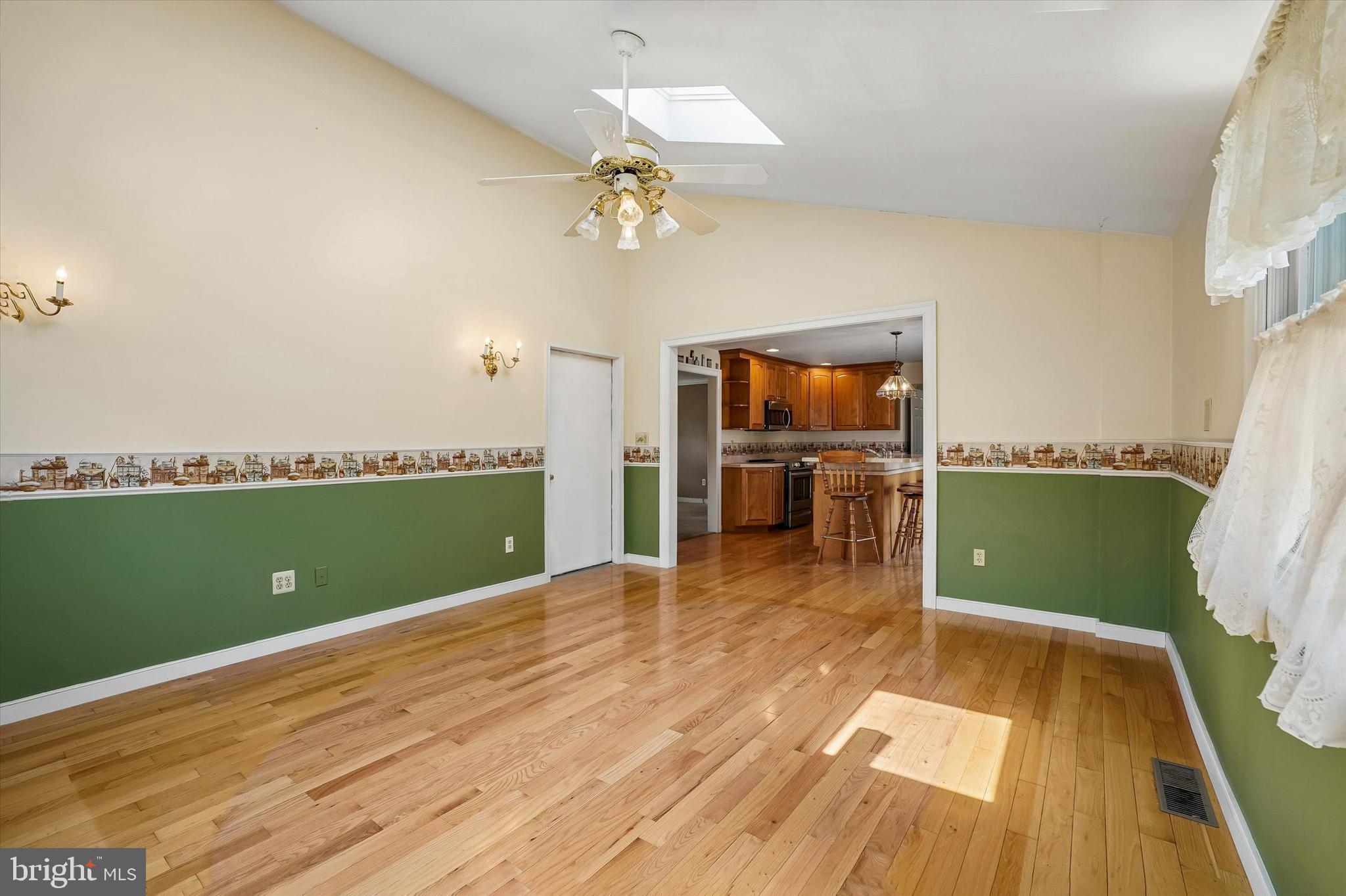 SHADOW RIDGE - Residential