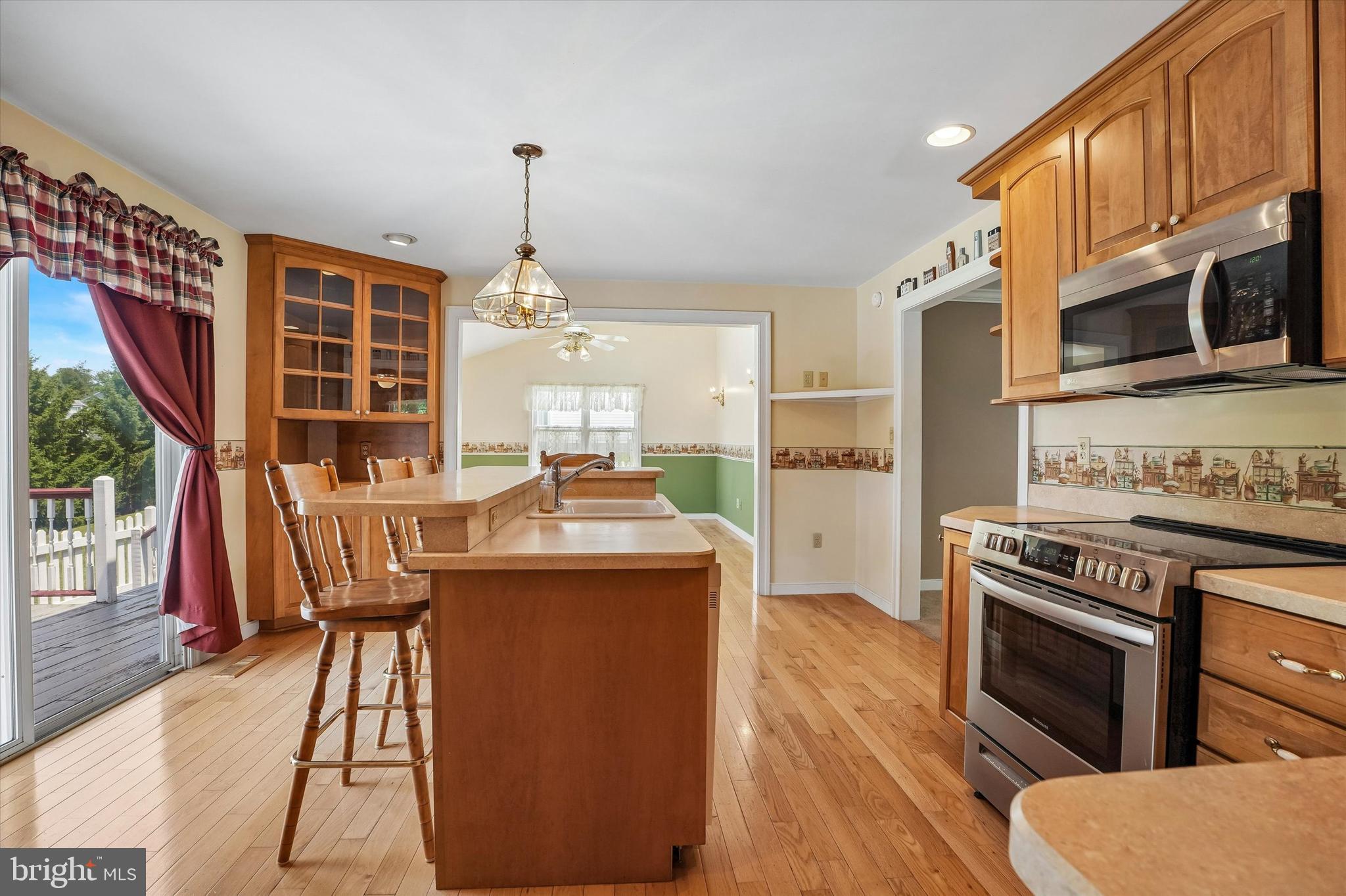 SHADOW RIDGE - Residential
