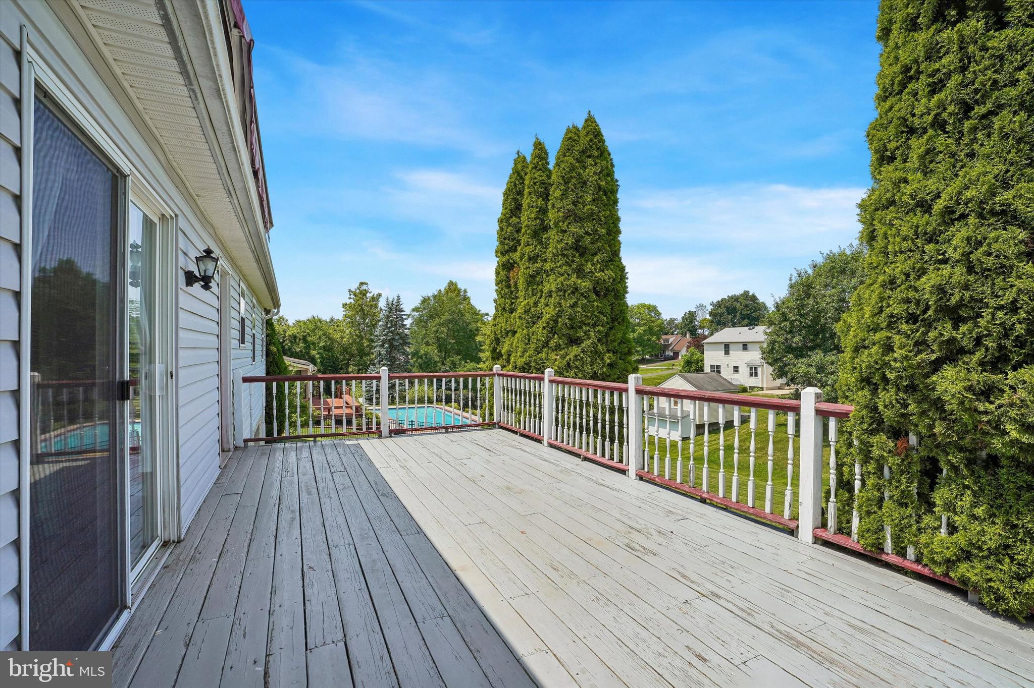 SHADOW RIDGE - Residential