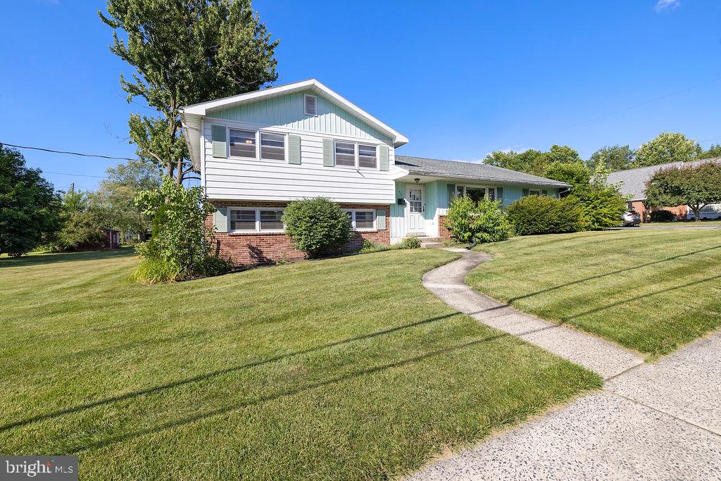 COLT PARK - Residential