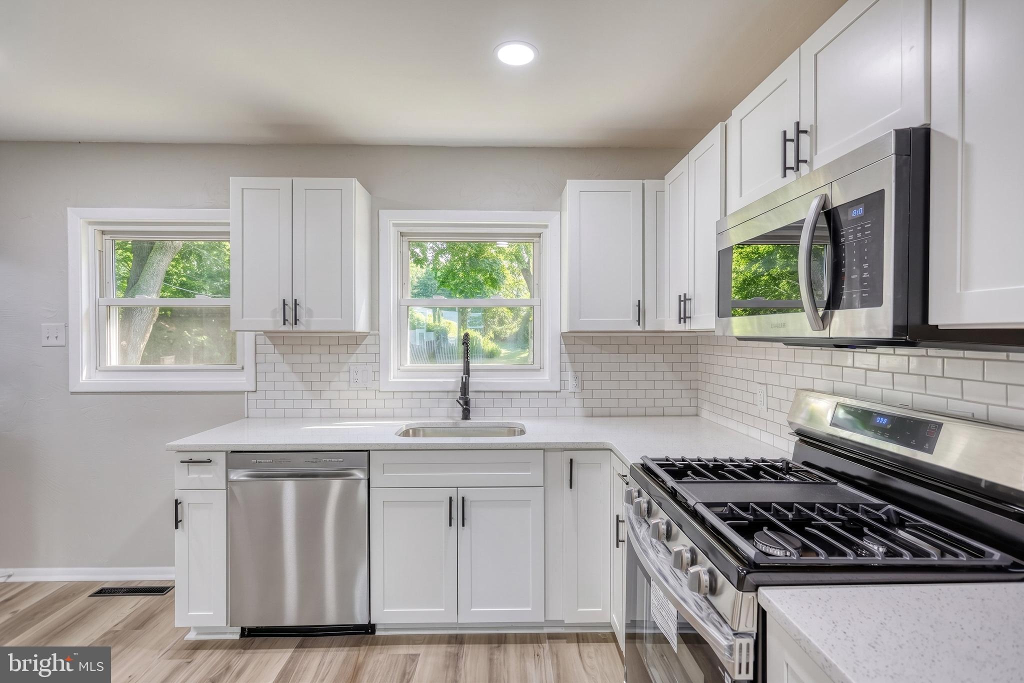 STONYBROOK - Residential