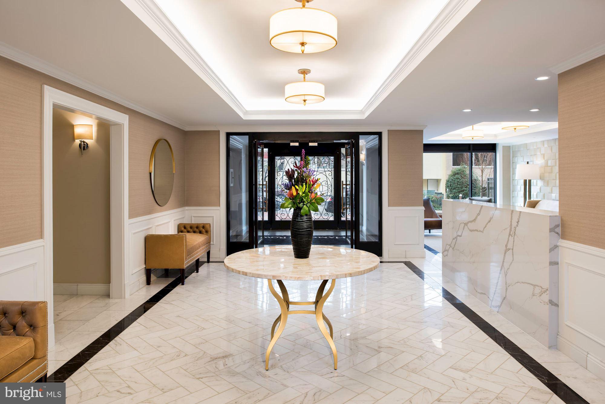 HAMPDEN ROW - Residential