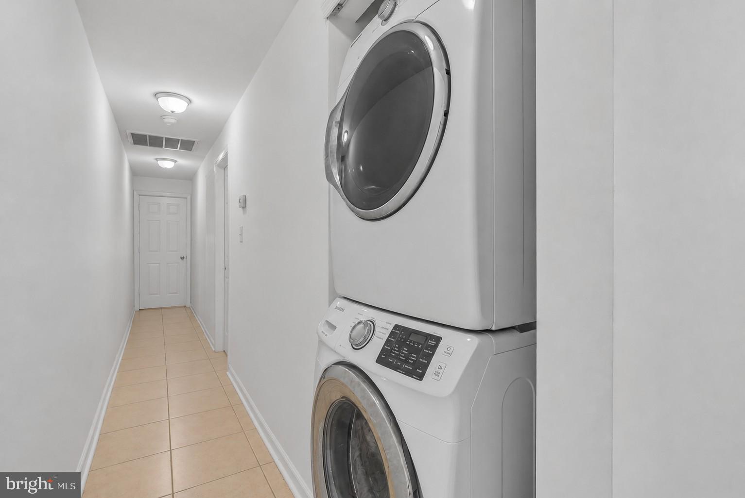 BELLA VISTA - Commercial Sale