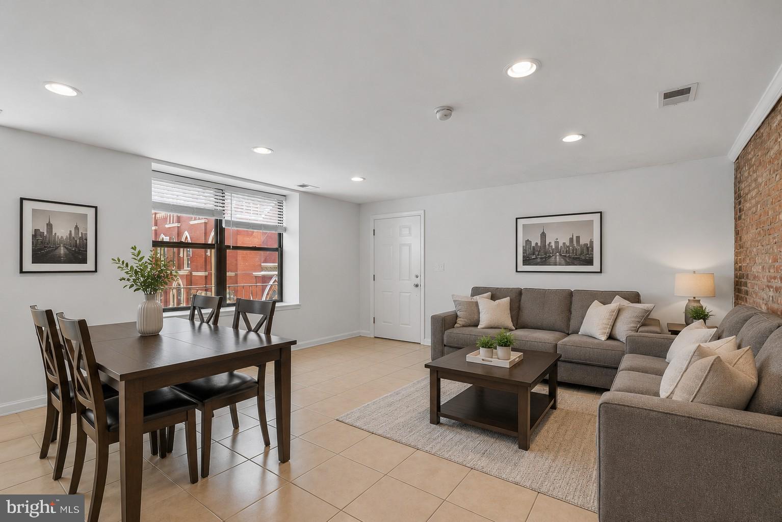 BELLA VISTA - Commercial Sale
