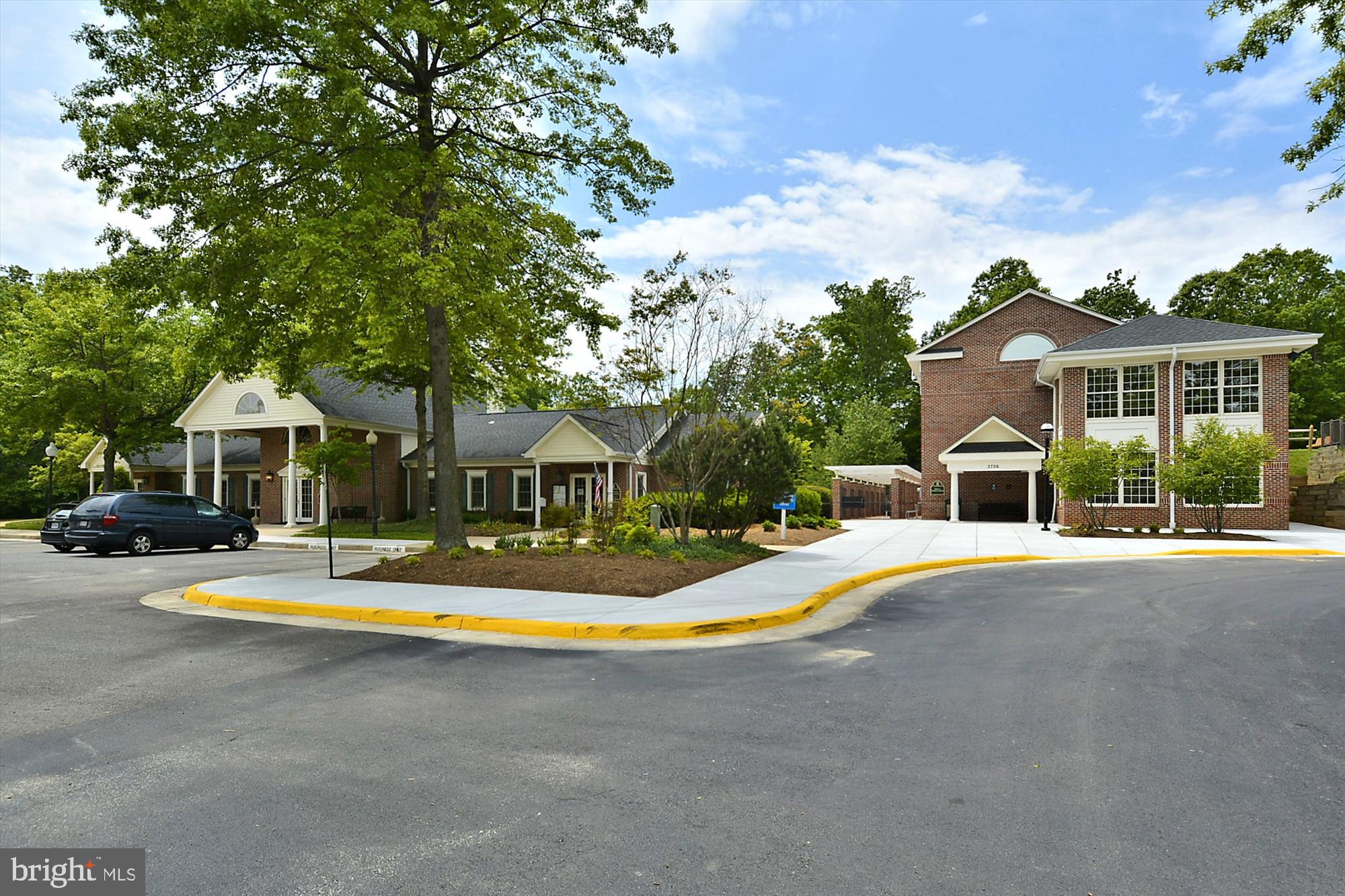 PENDERBROOK - Residential