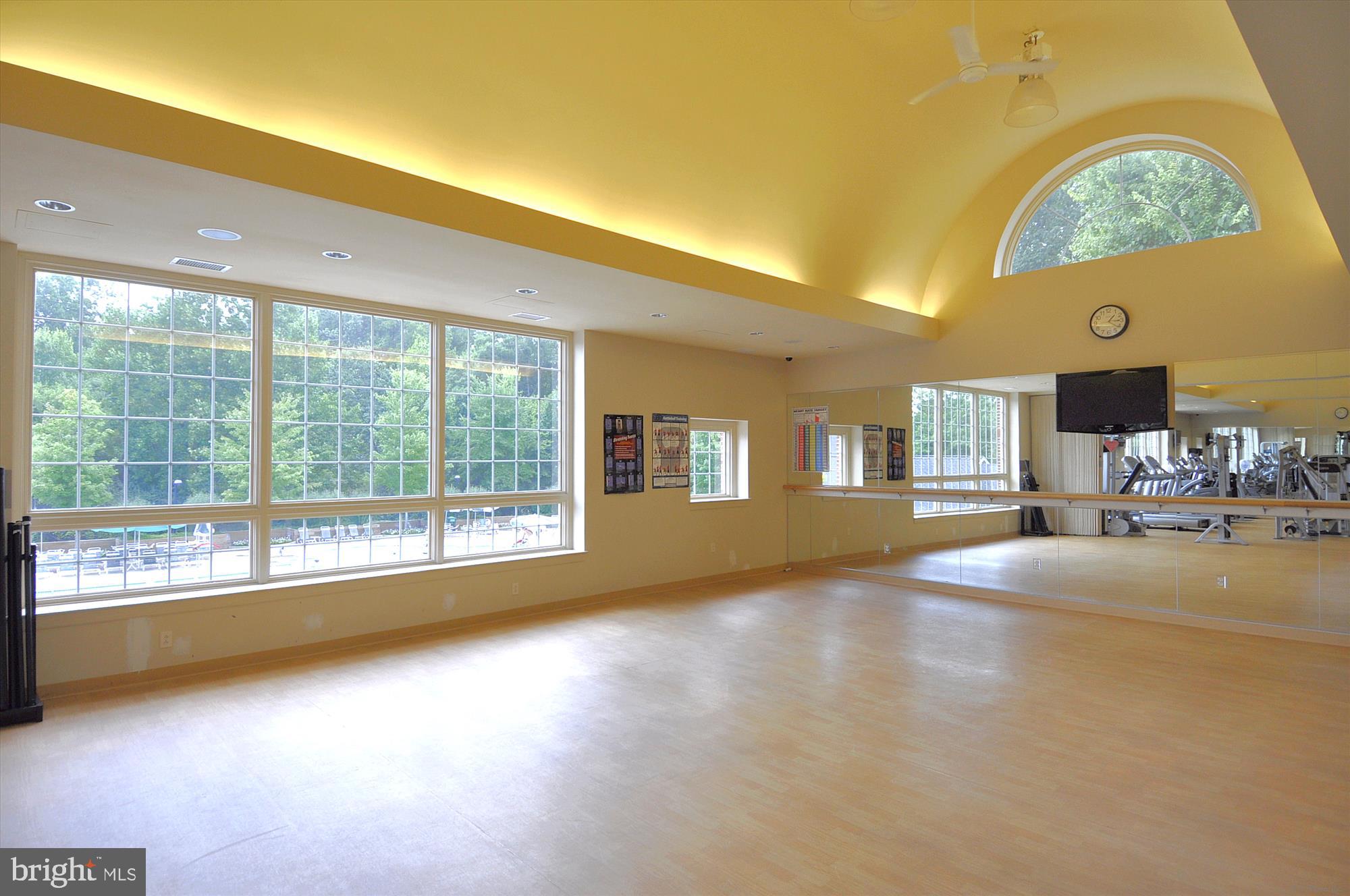 PENDERBROOK - Residential