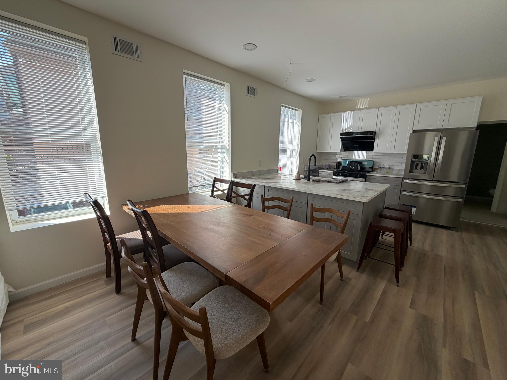 PHILADELPHIA (NORTHEAST) - Residential