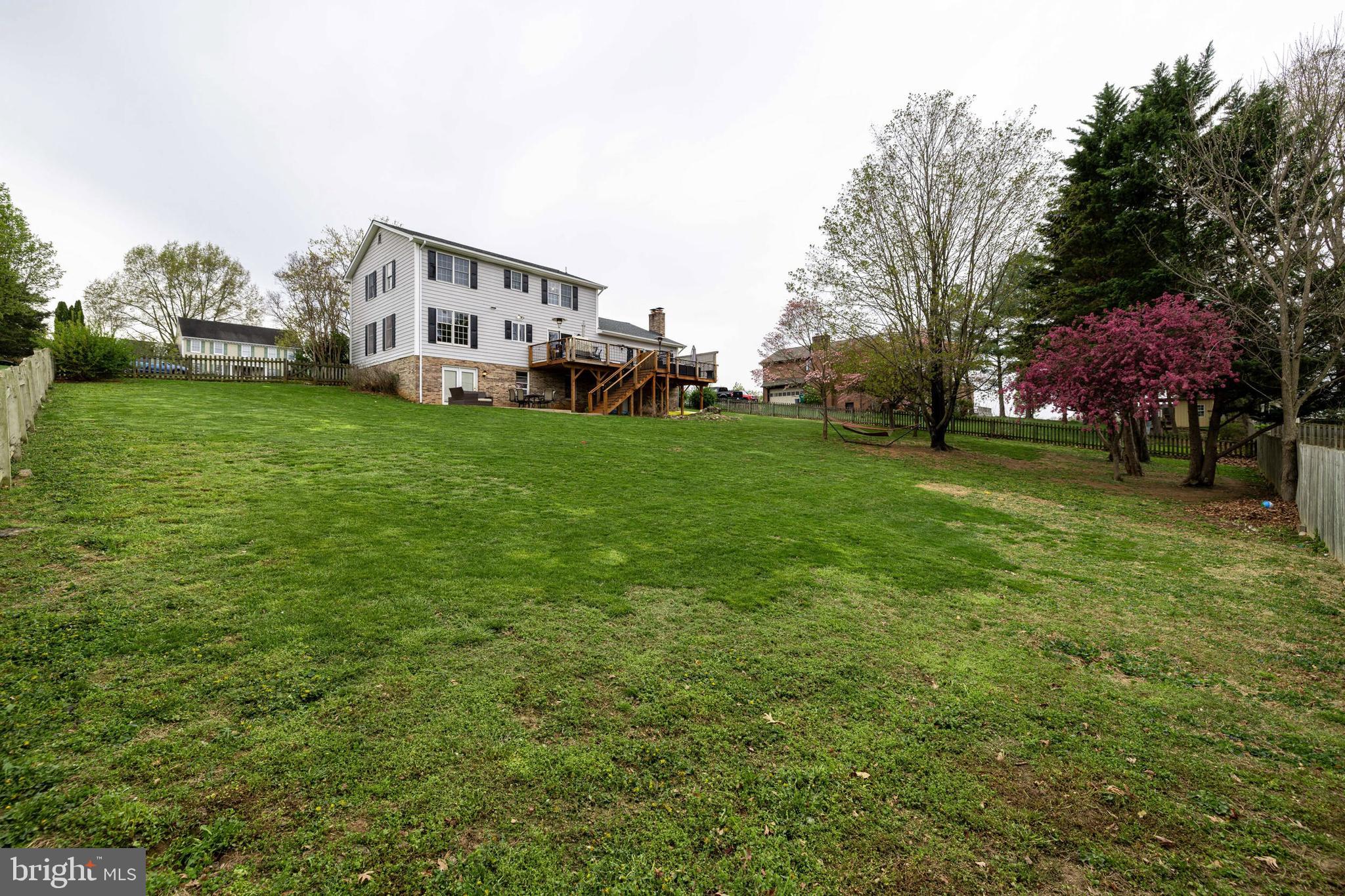 CEDAR KNOLL - Residential