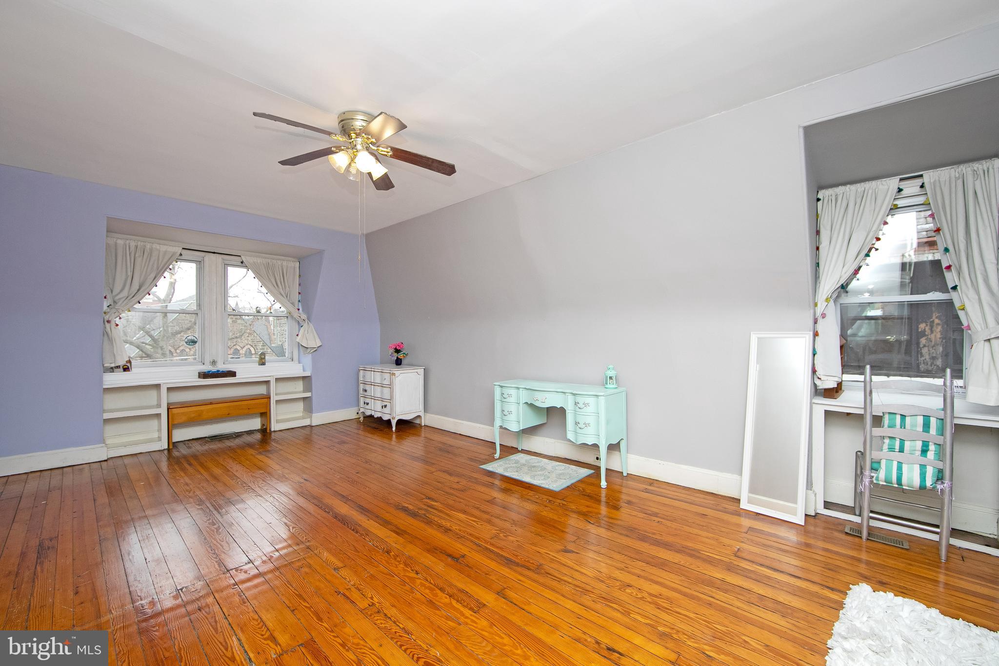 SPRUCE HILL - Residential