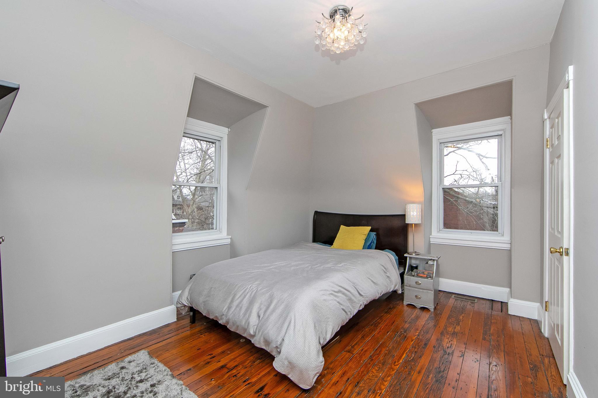 SPRUCE HILL - Residential