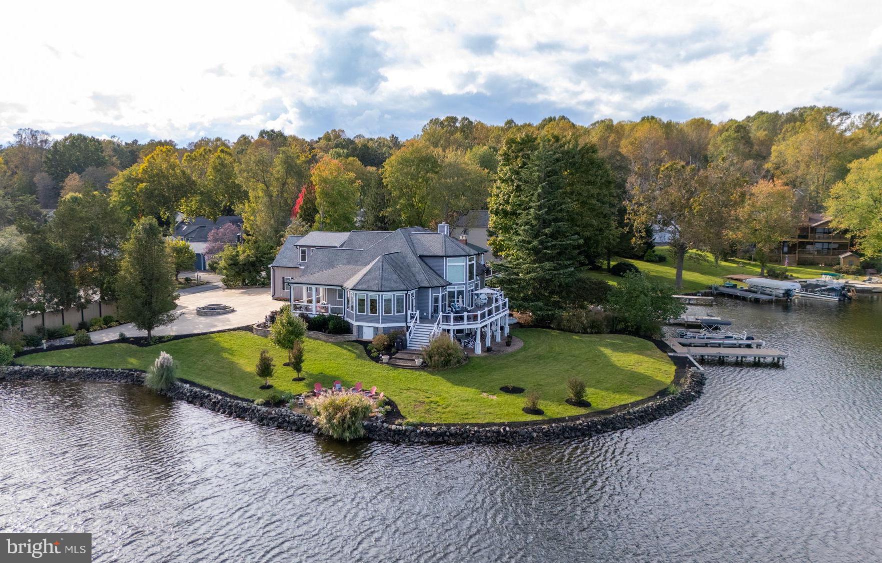 LAKE OF THE WOODS - Residential