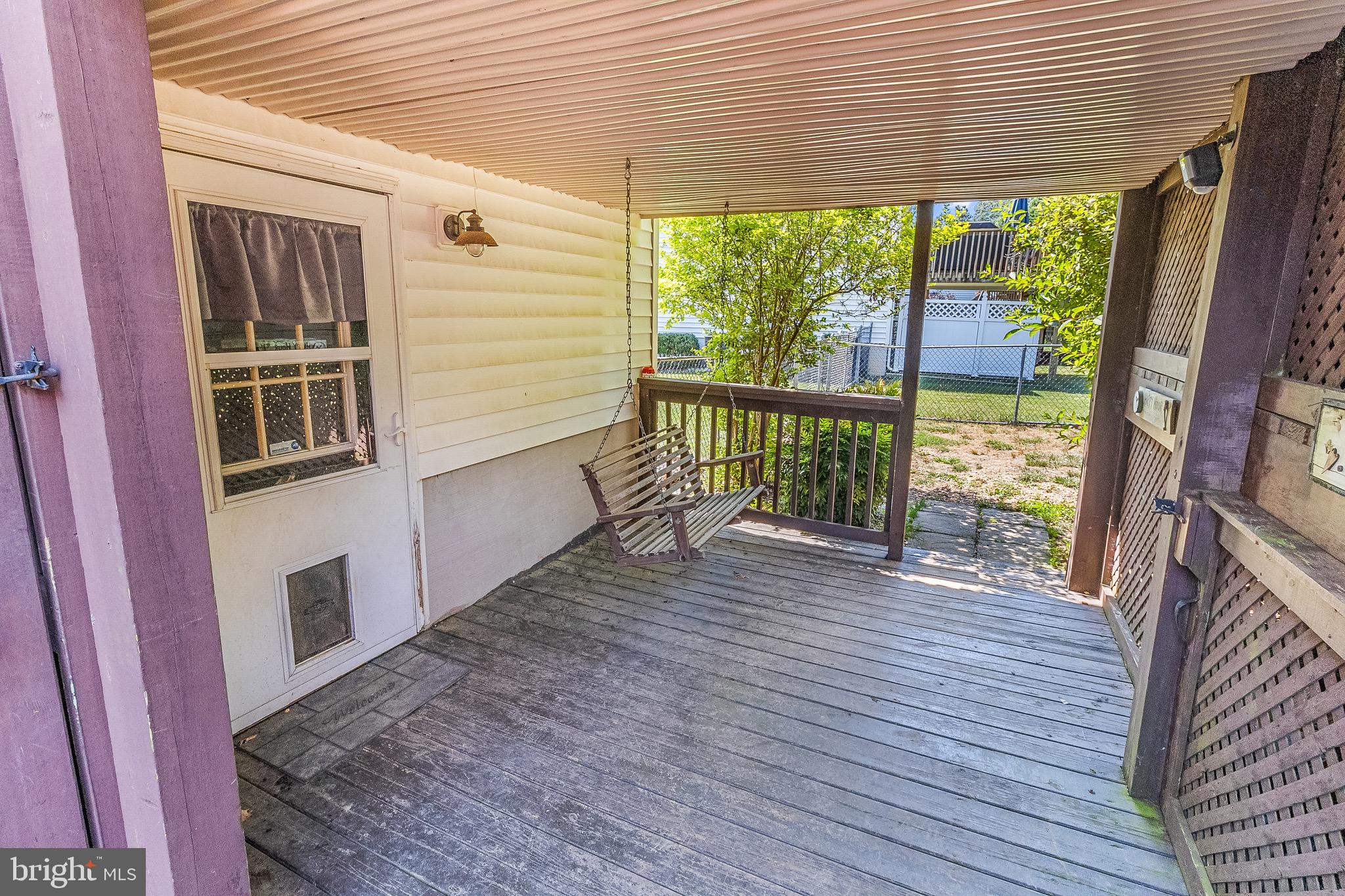 DOUGLAS OAKS - Residential