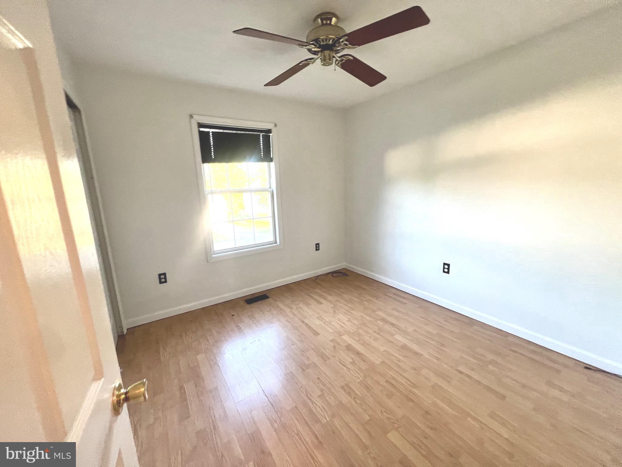 DOUGLAS OAKS - Residential