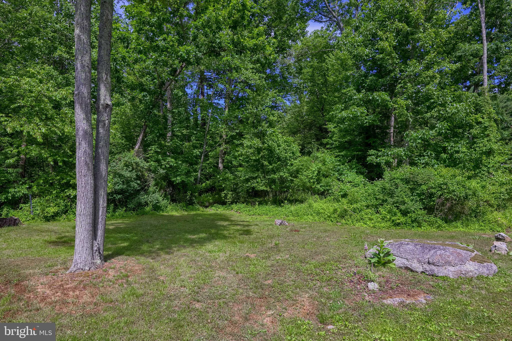 MOON LAKE - Residential