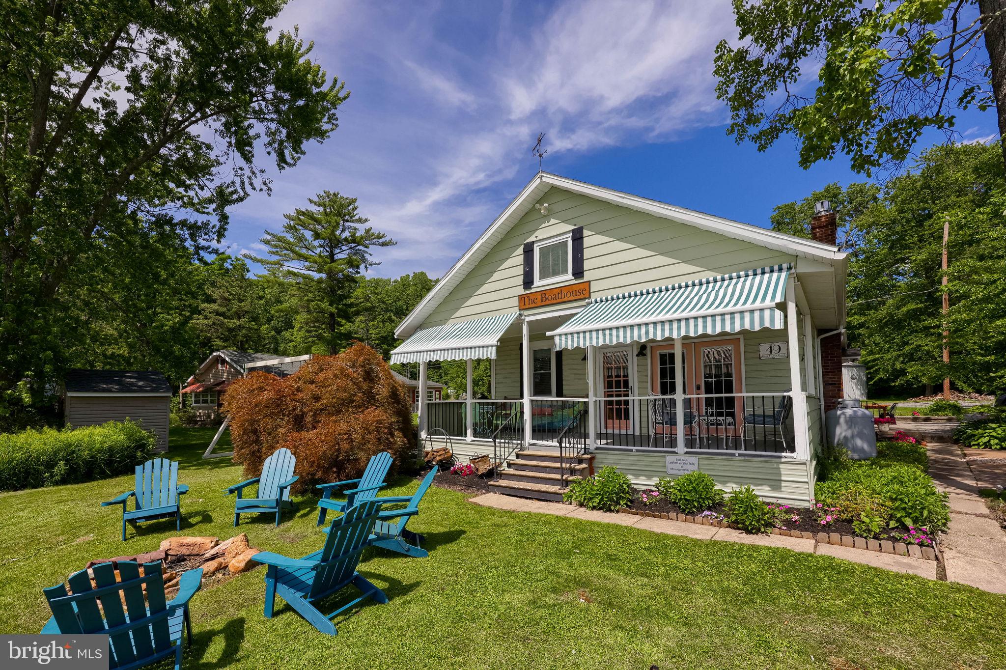 MOON LAKE - Residential