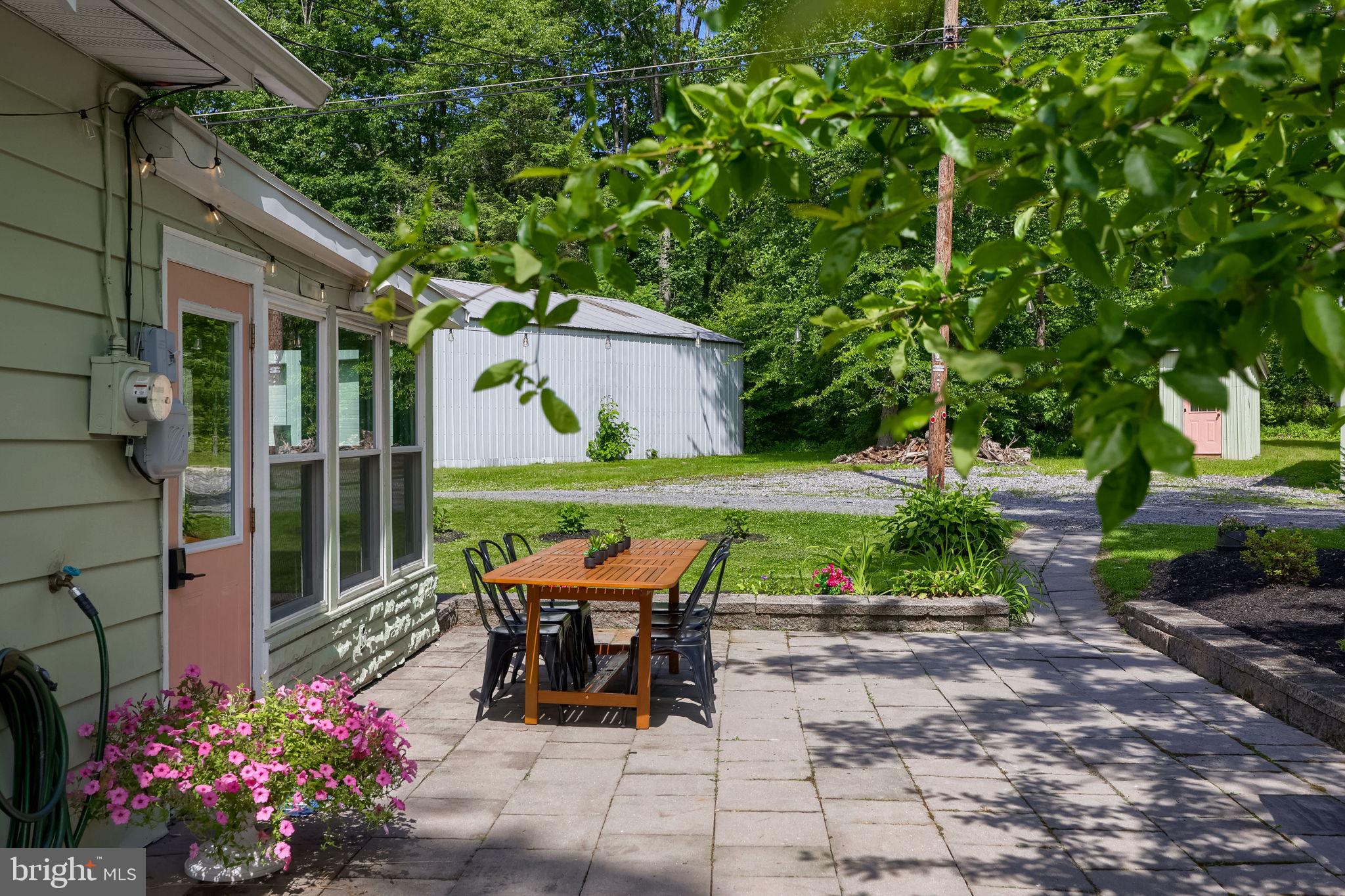 MOON LAKE - Residential