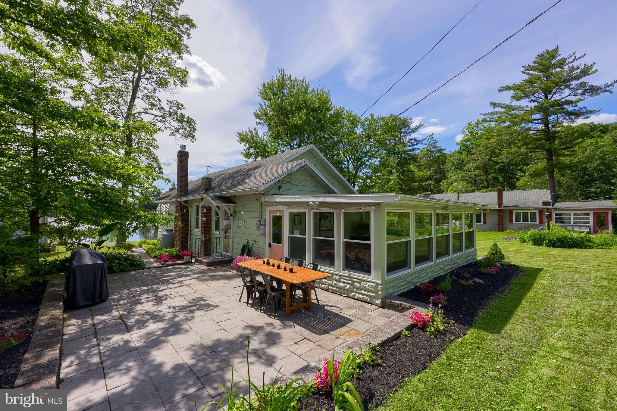 MOON LAKE - Residential