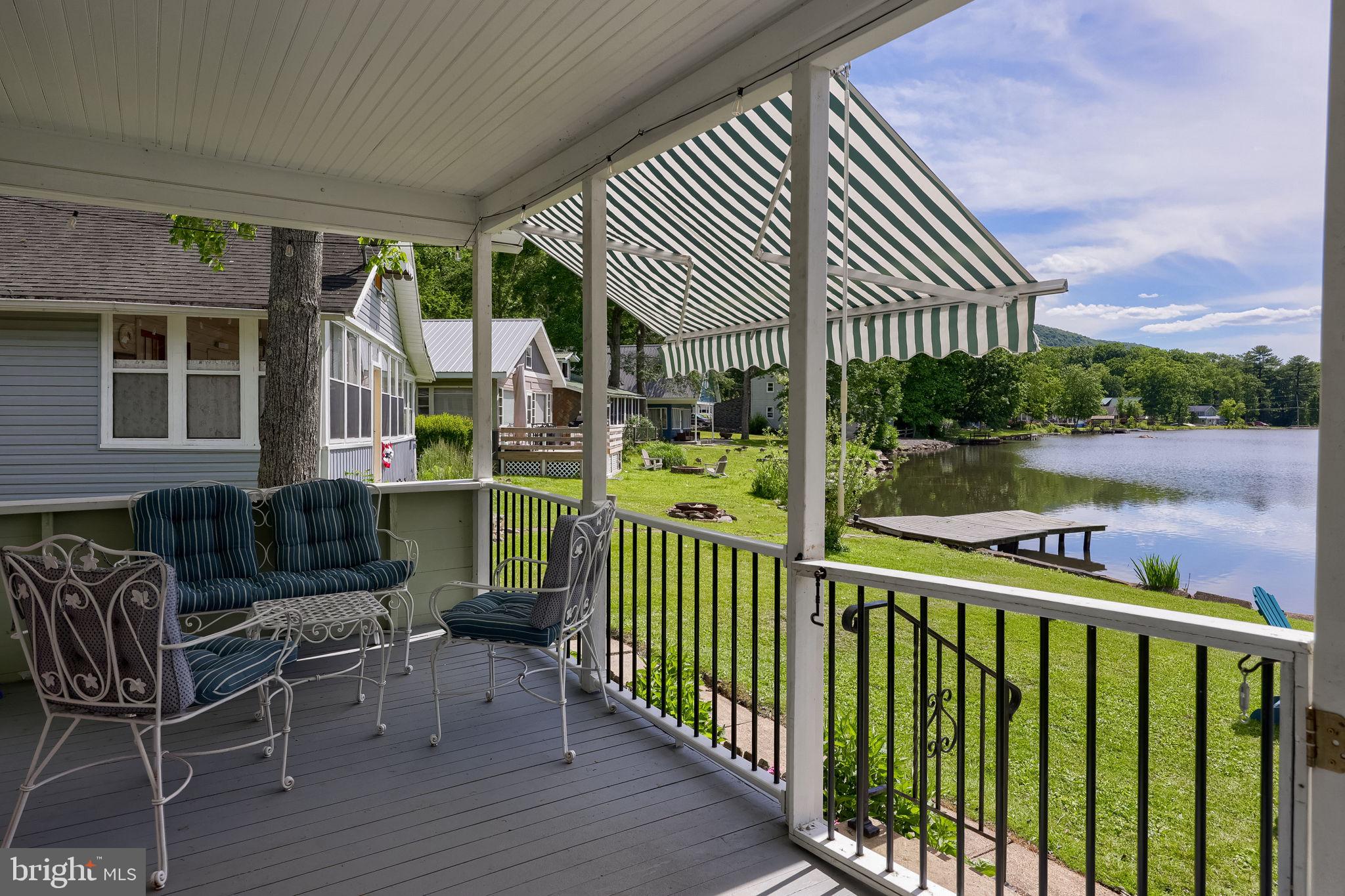 MOON LAKE - Residential