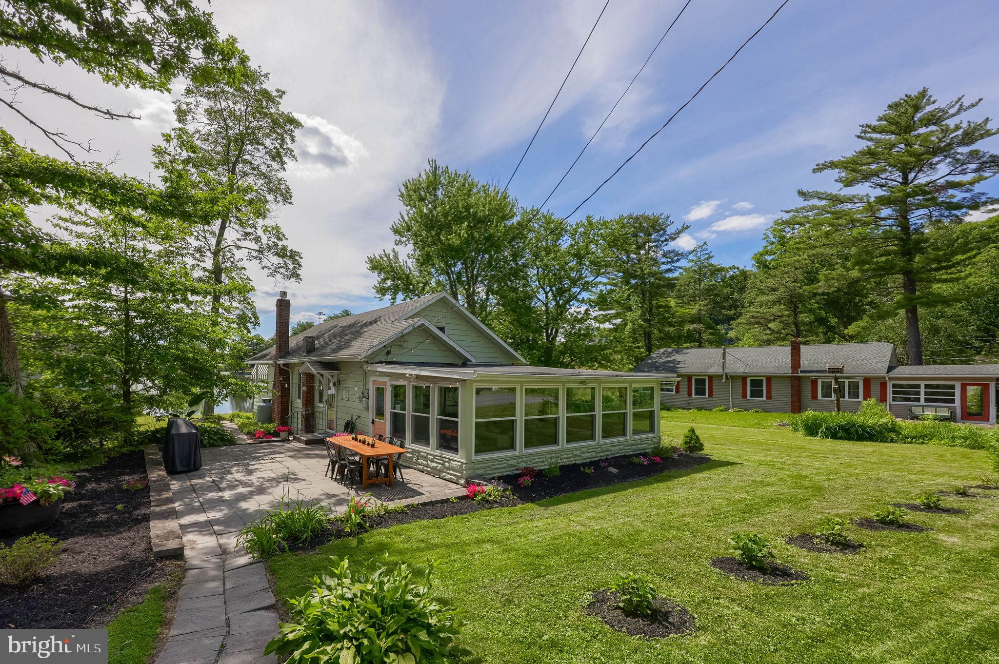 MOON LAKE - Residential