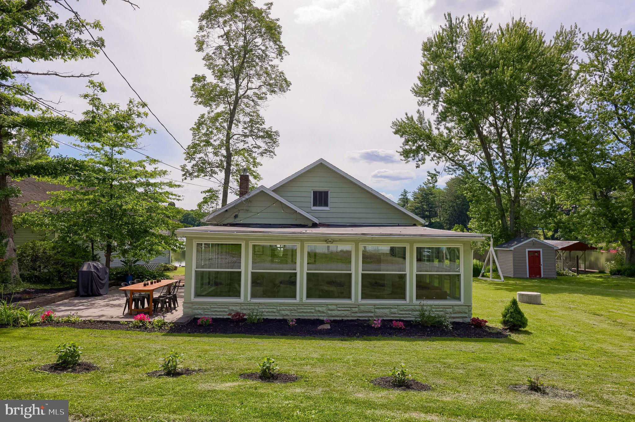 MOON LAKE - Residential