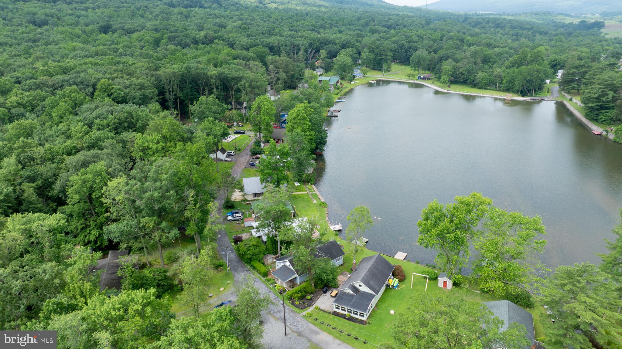 MOON LAKE - Residential