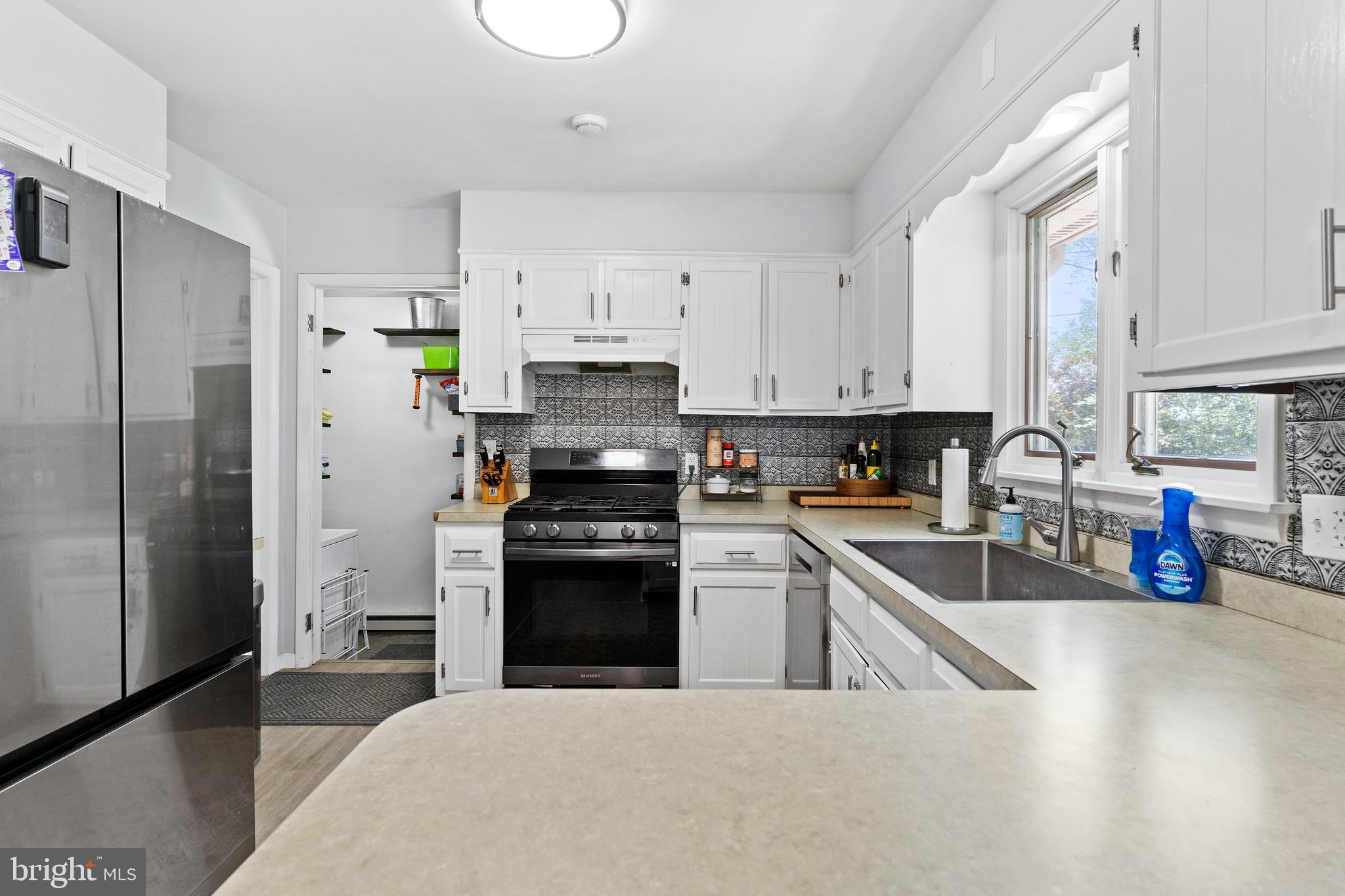 VALLEY GREEN ESTATES - Residential