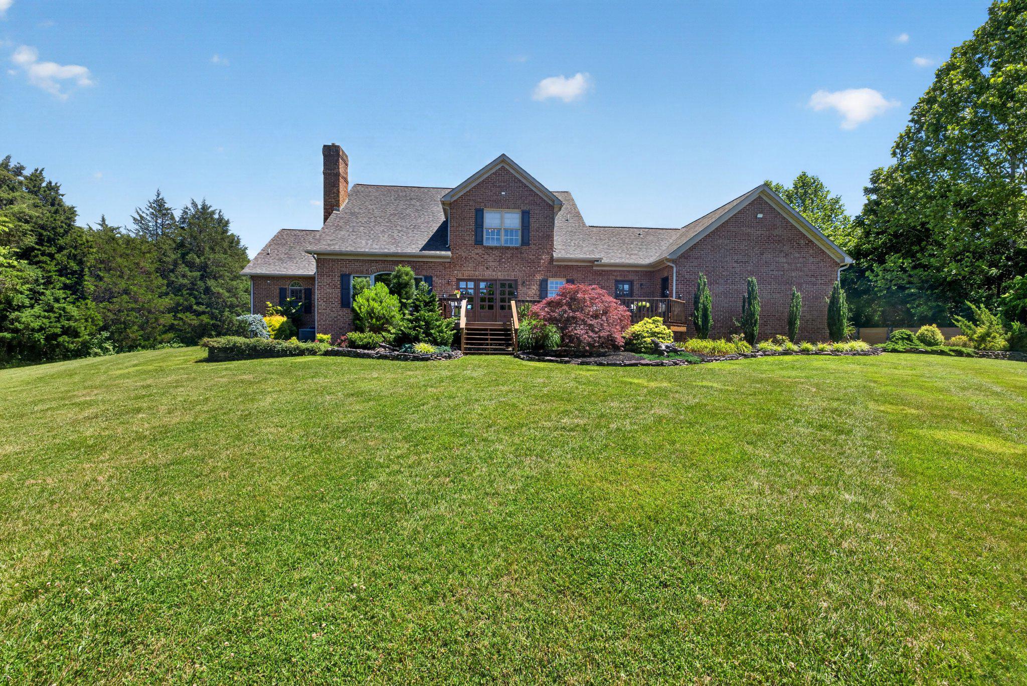 RIVER BEND FARMS - Residential
