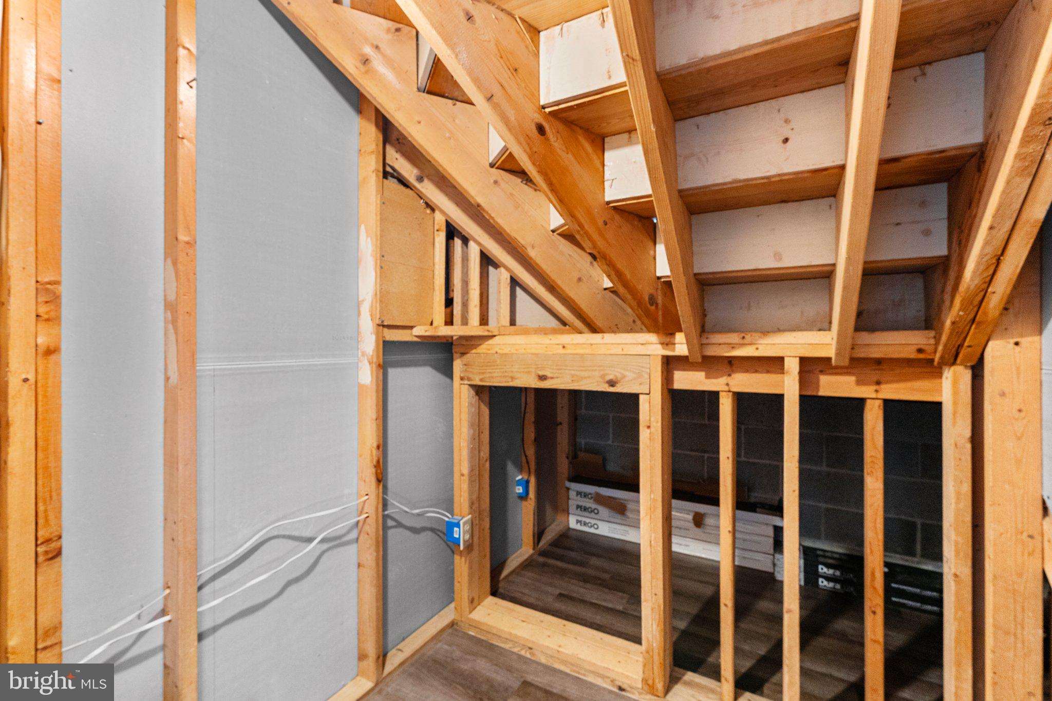 HICKORY RIDGE - Residential