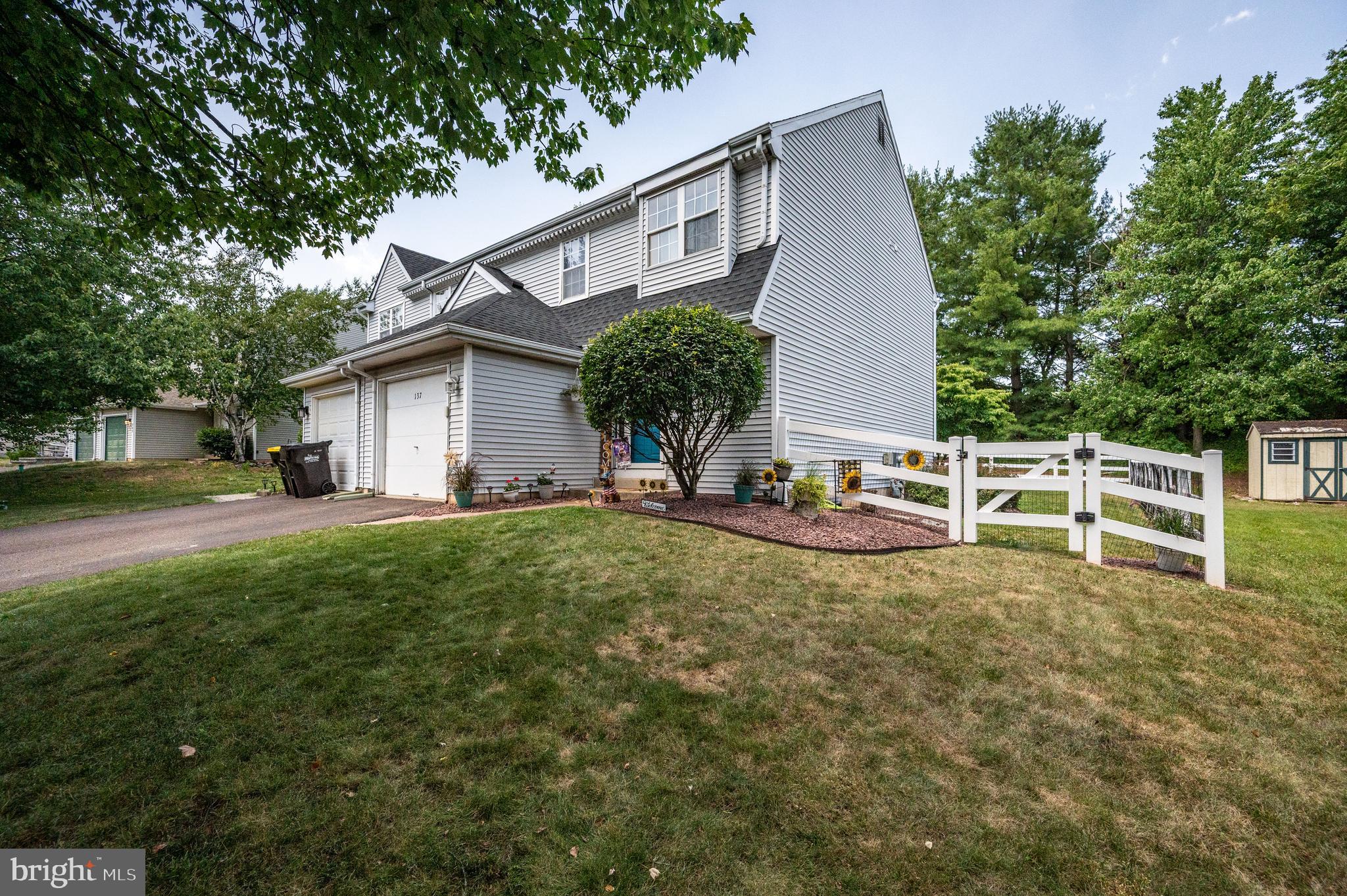 HERITAGE RIDGE - Residential