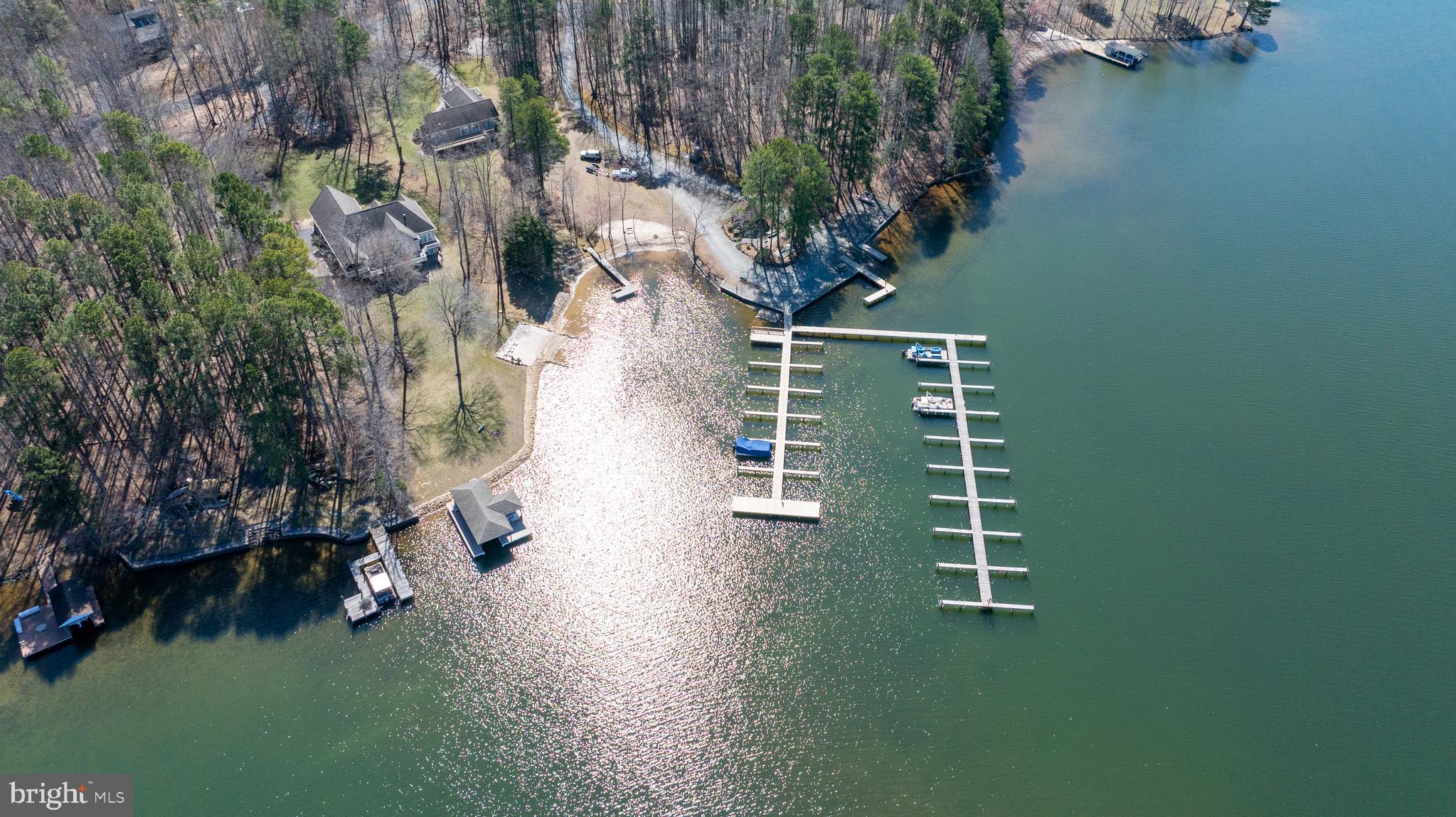 JERDONE ISLAND - Residential