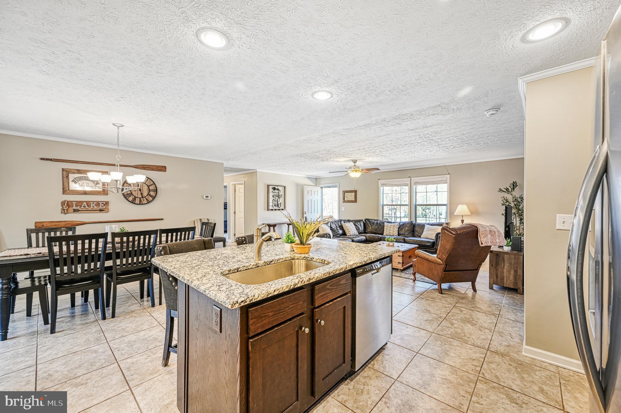 JERDONE ISLAND - Residential