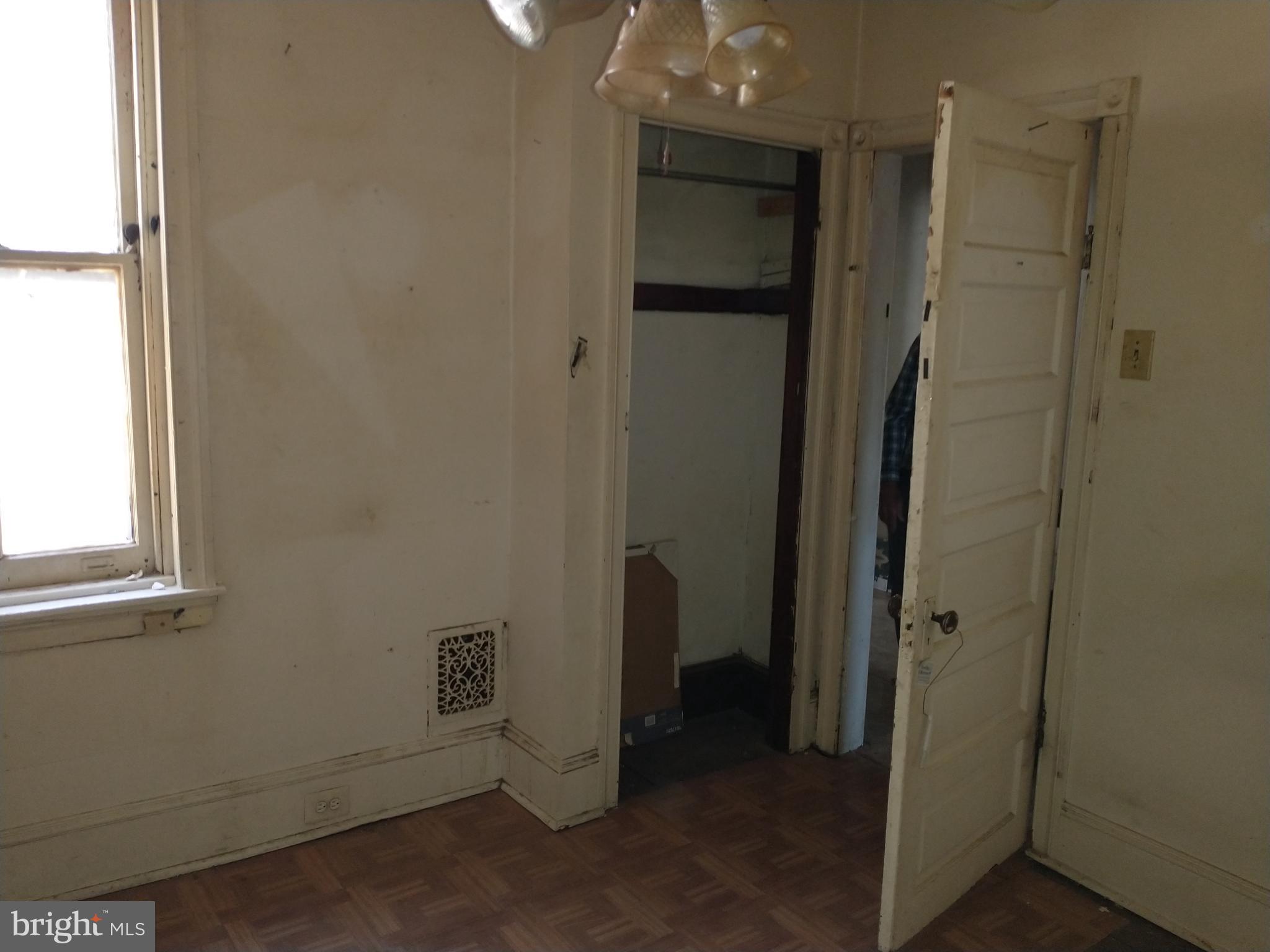 HUNTING PARK - Residential