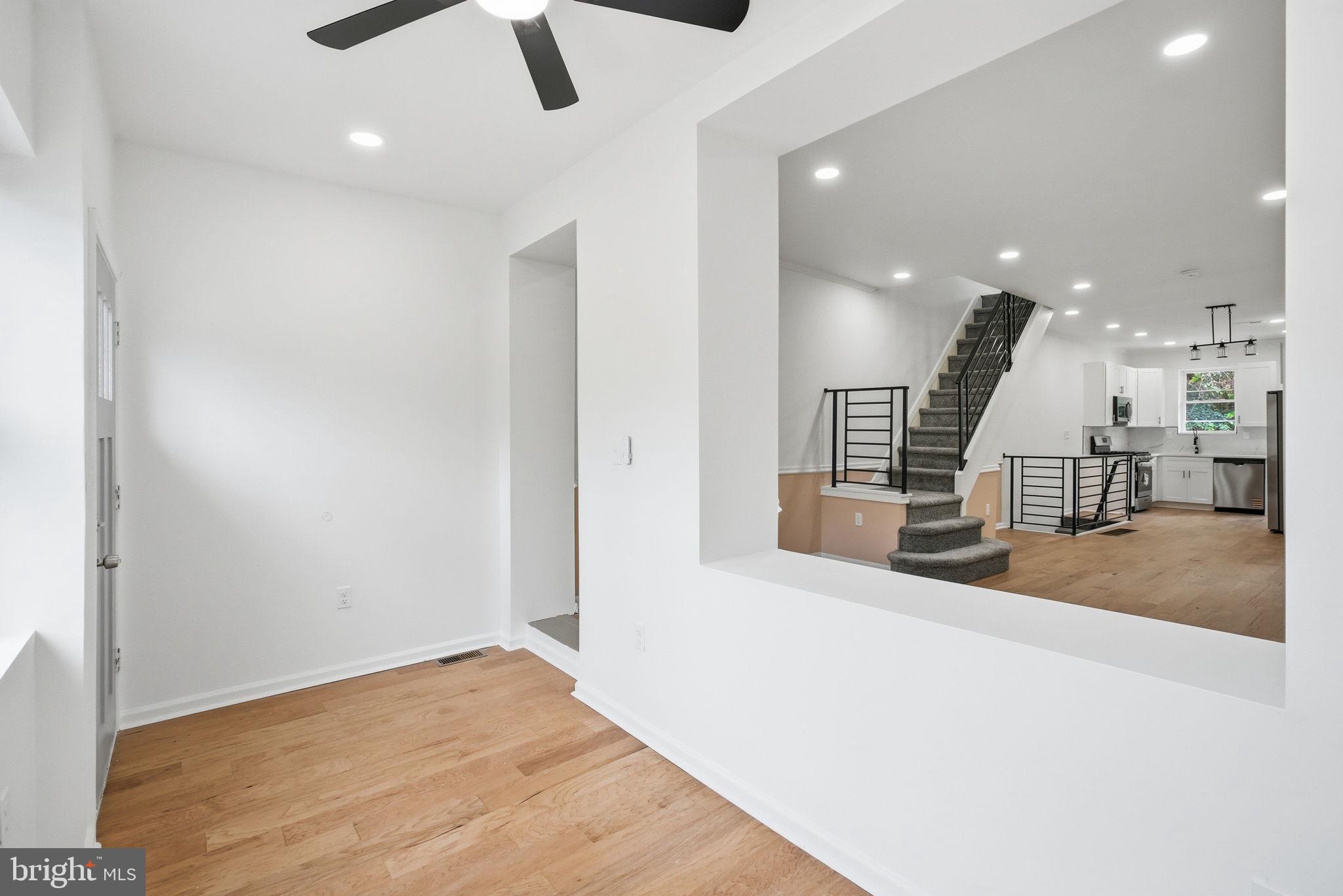 WEST OAK LANE - Residential