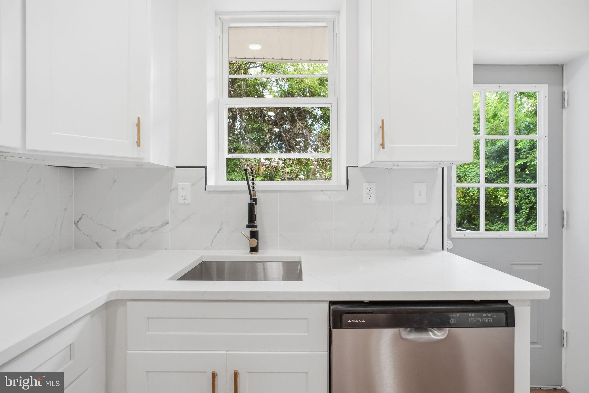 WEST OAK LANE - Residential